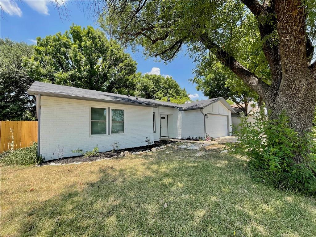 1737 Cricket Hollow Dr, Austin, TX 78758