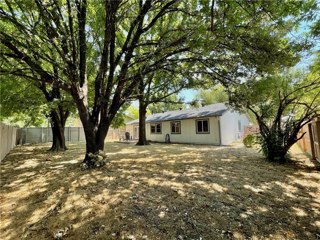 1737 Cricket Hollow Dr, Austin, TX 78758
