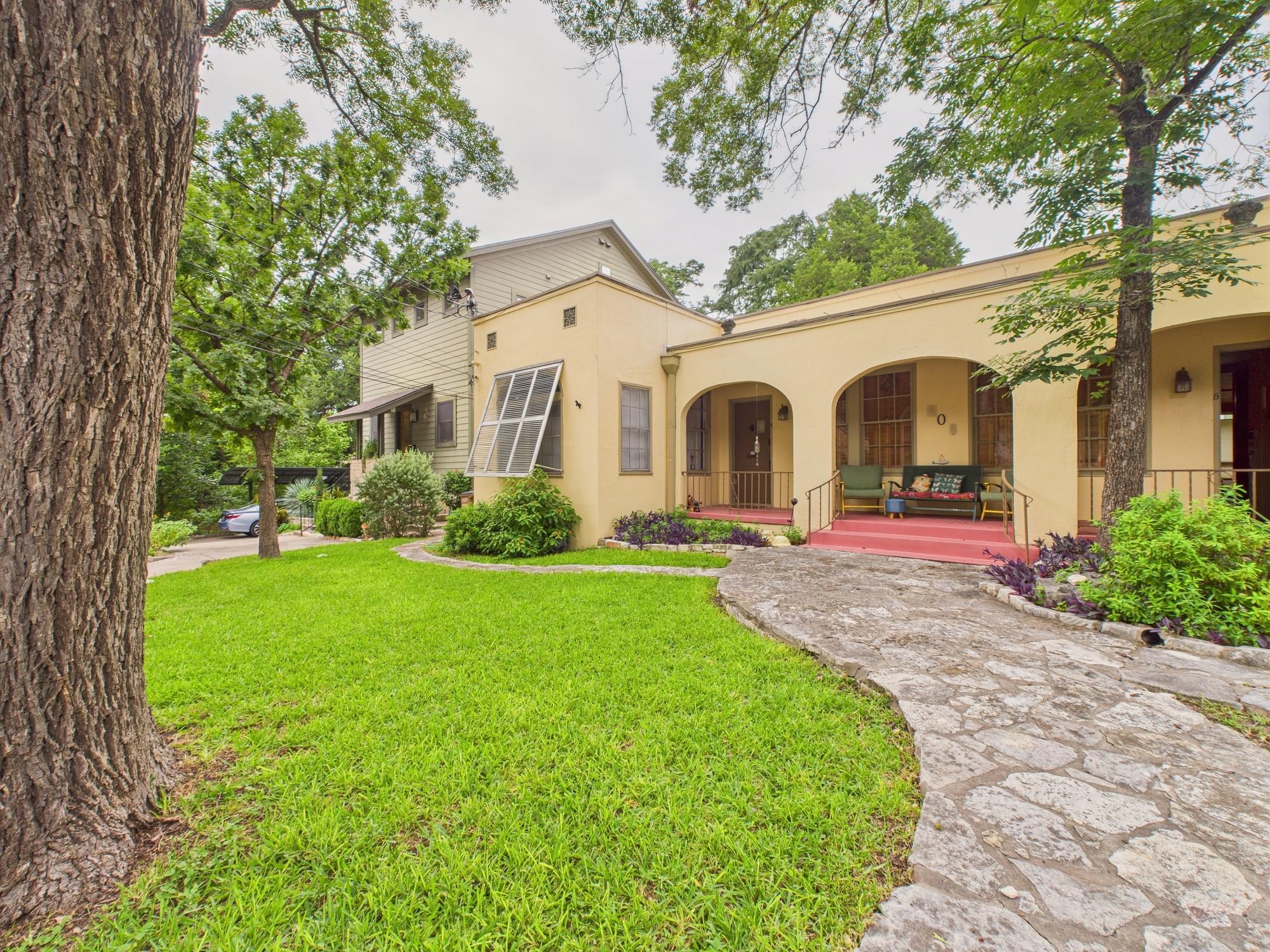 808 E 30th St # B, Austin, TX 78705