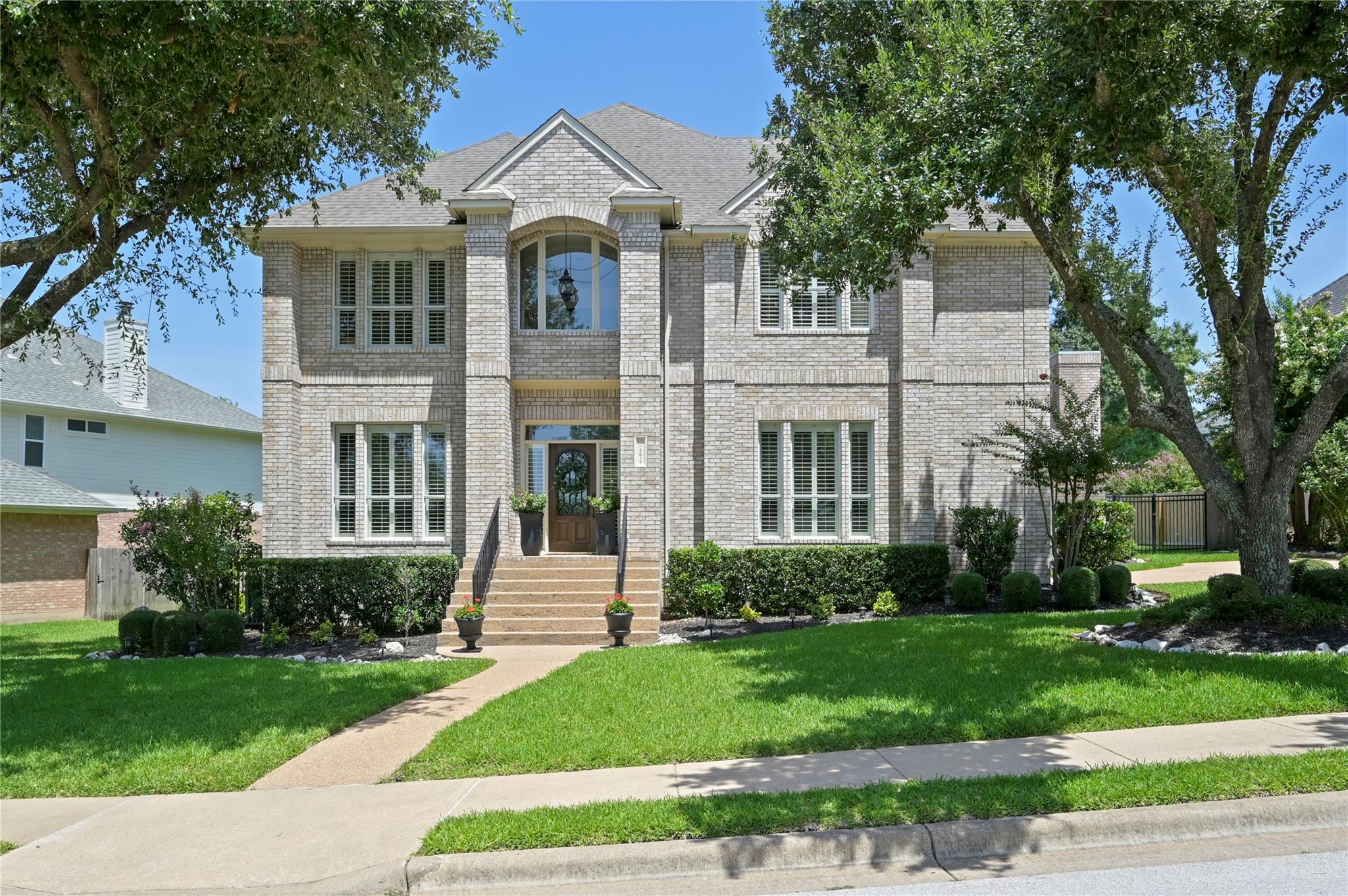 5413 Merrywing Cir, Austin, TX 78730