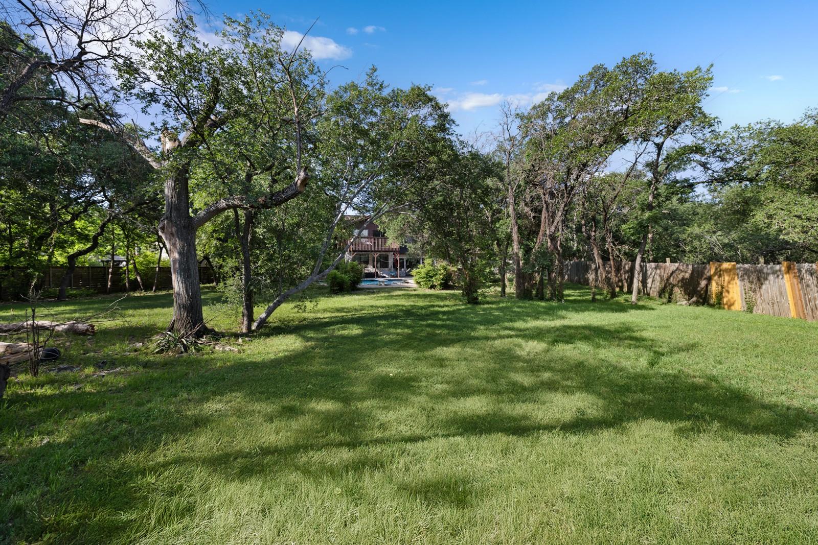 2 Chris Cv, Austin, TX 78746