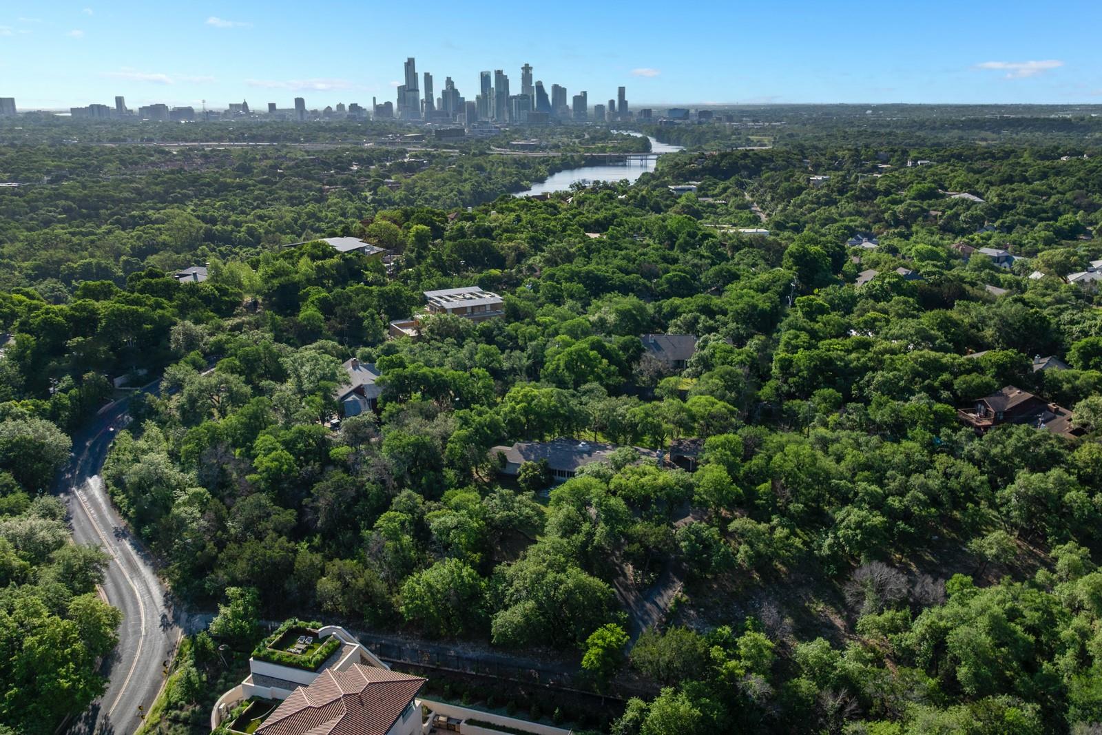 2 Chris Cv, Austin, TX 78746