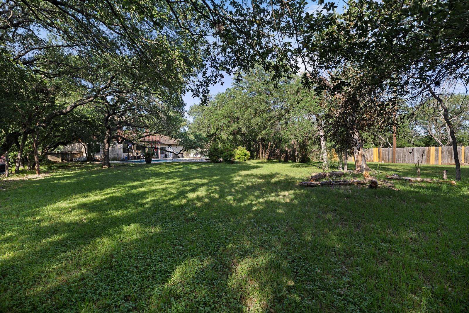 2 Chris Cv, Austin, TX 78746