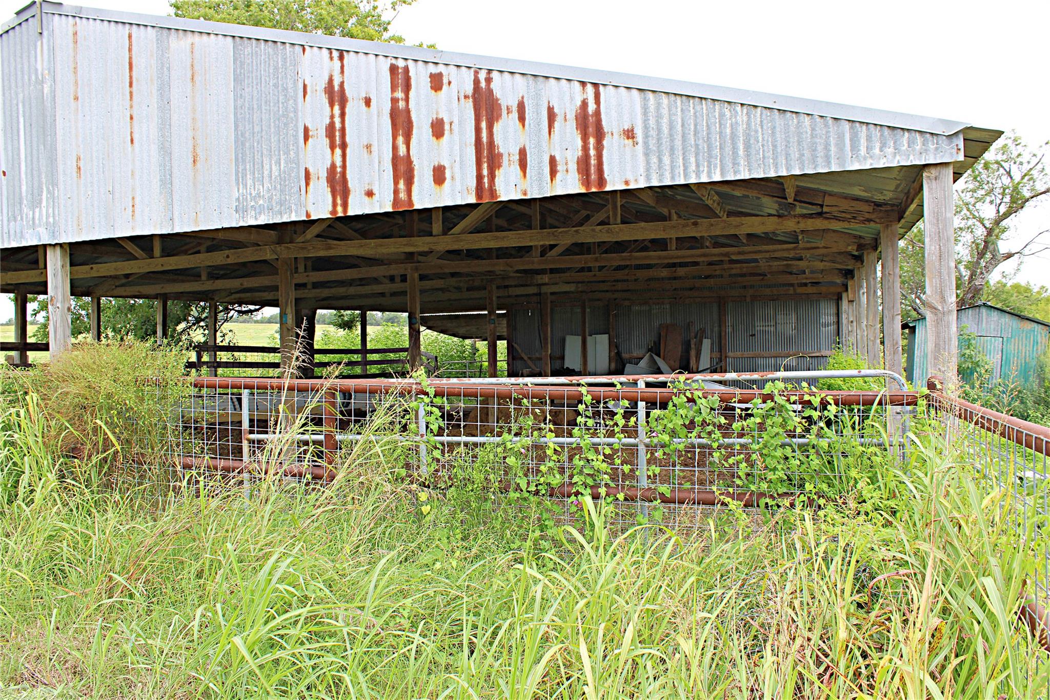 401 County Road 213, Cameron, TX 76520