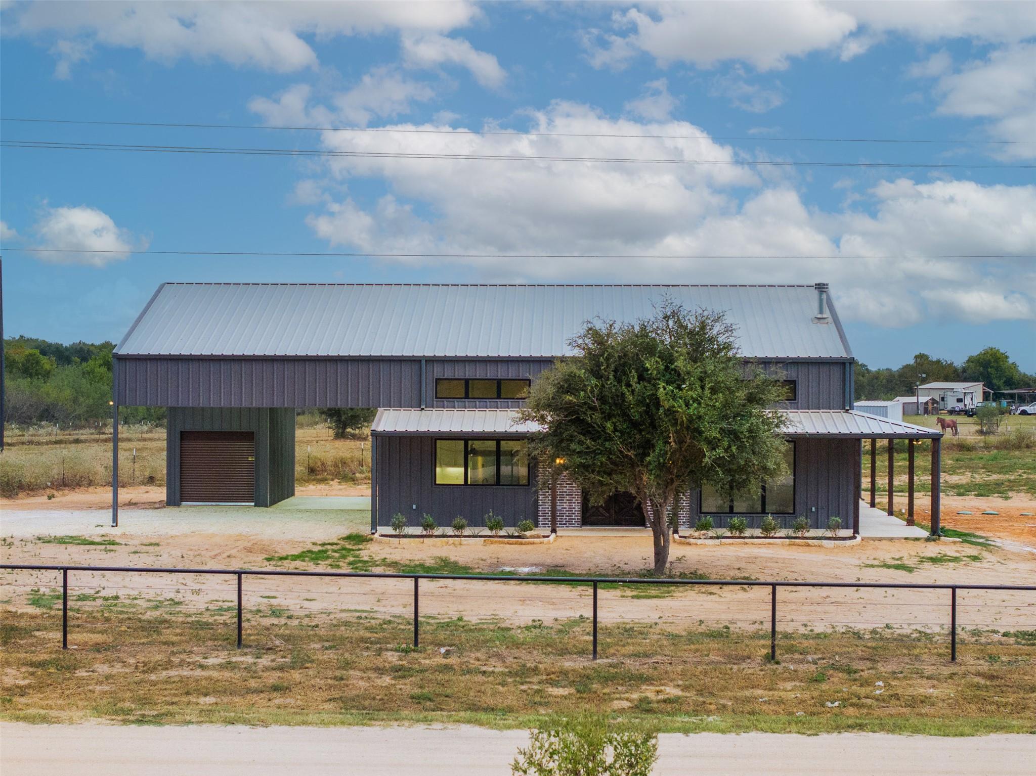 10482 County Road 276, Somerville, TX 77879