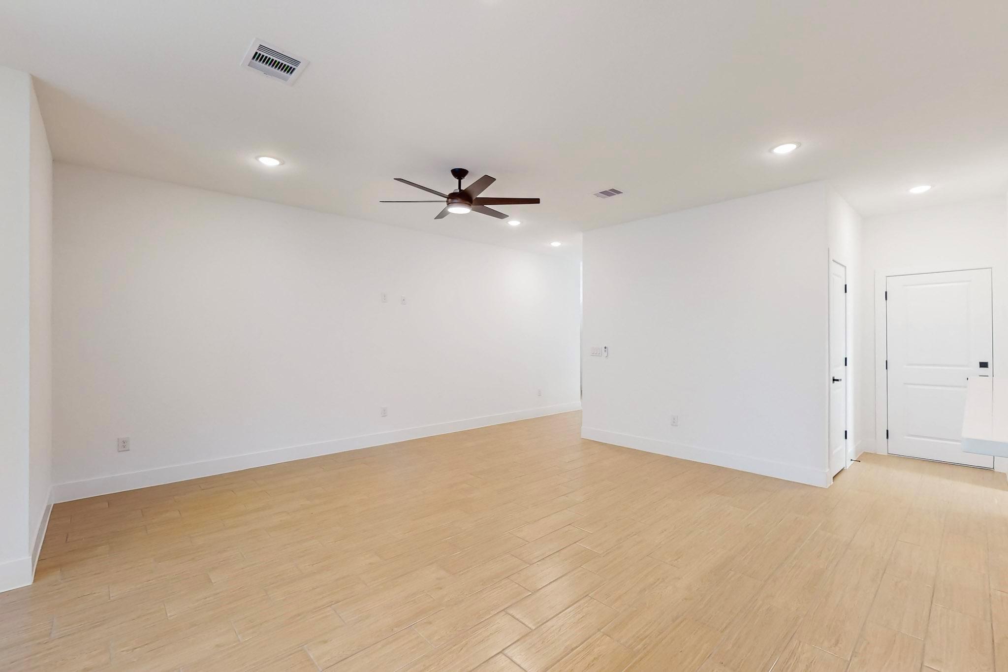 138 Onini Ct, Bastrop, TX 78602