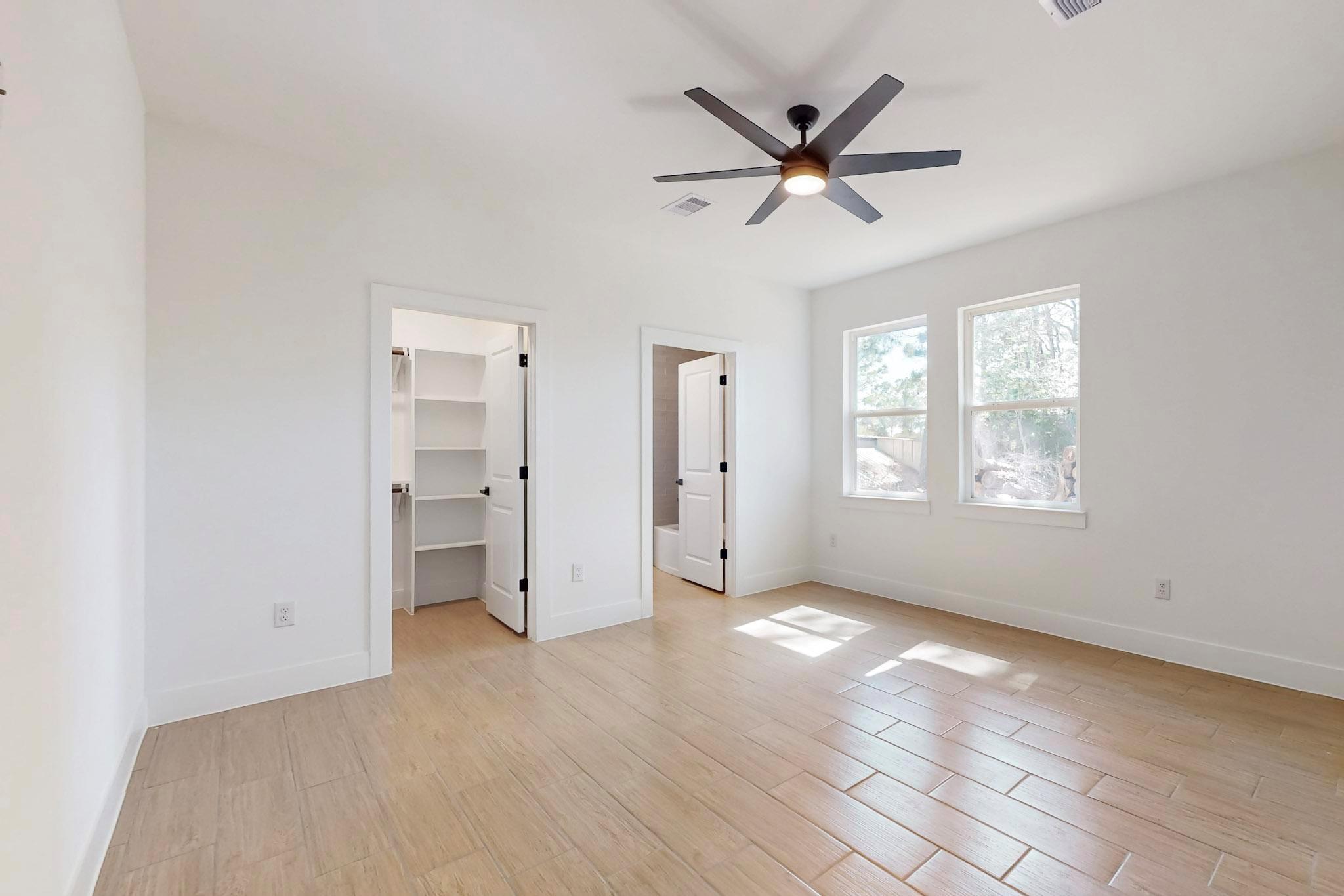 138 Onini Ct, Bastrop, TX 78602