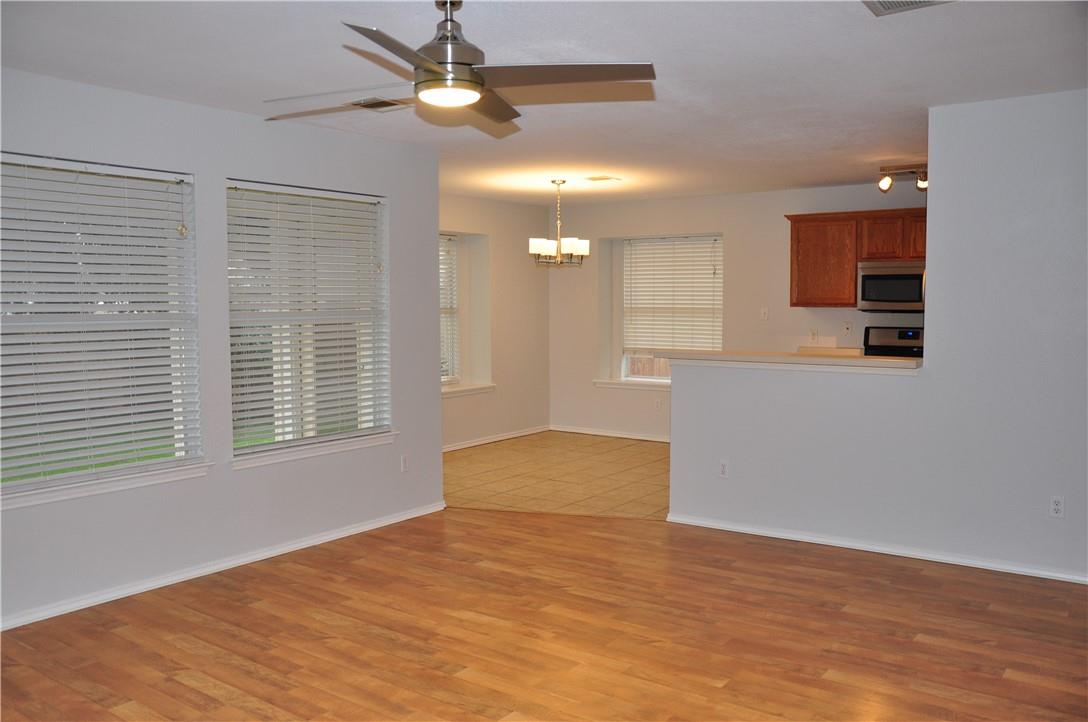 1118 Pine Portage Loop, Leander, TX 78641