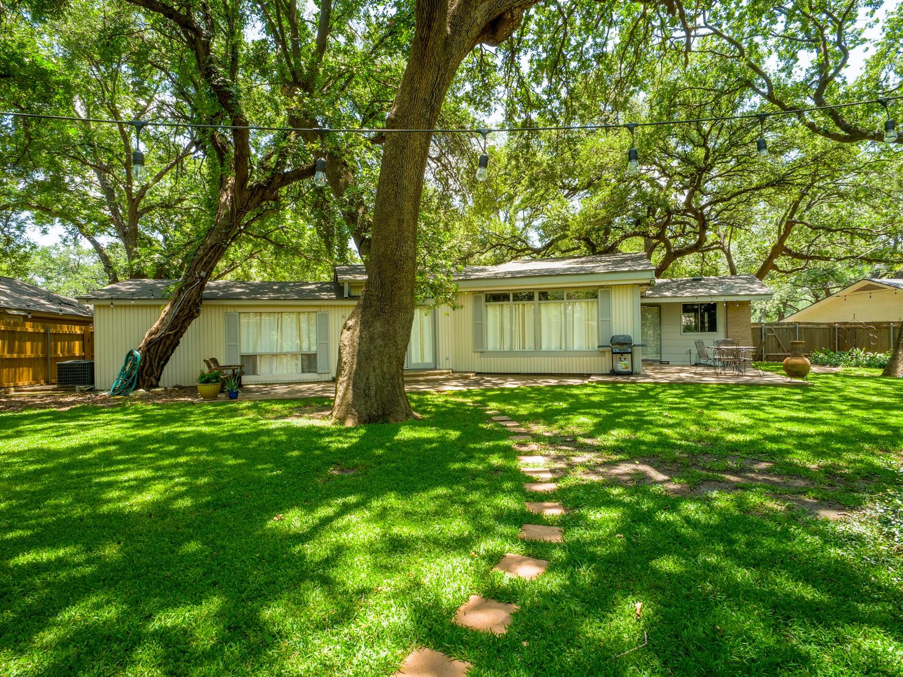 1110 Arbor Ln, Marble Falls, TX 78654