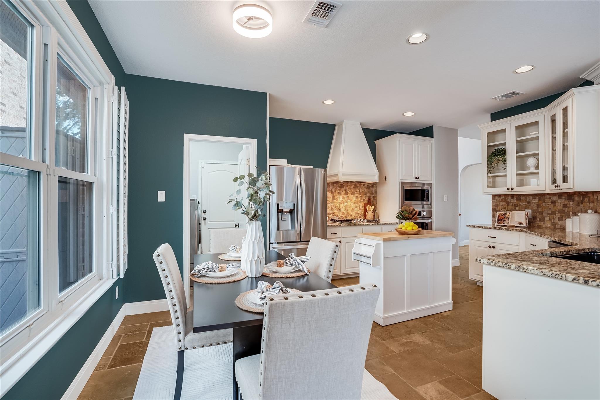 6101 Salcon Cliff Dr, Austin, TX 78749