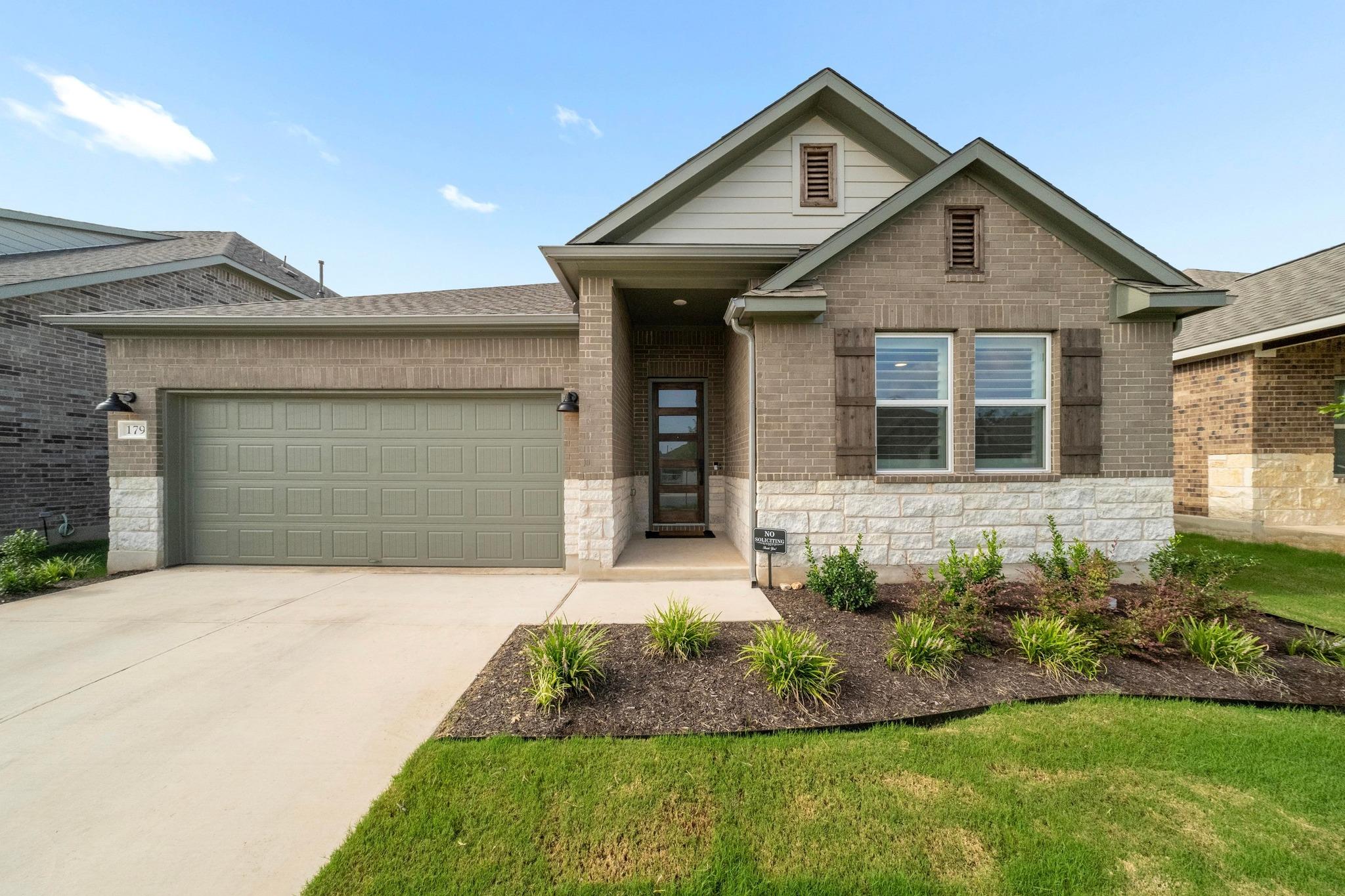179 Grand Teton Dr, Kyle, TX 78640