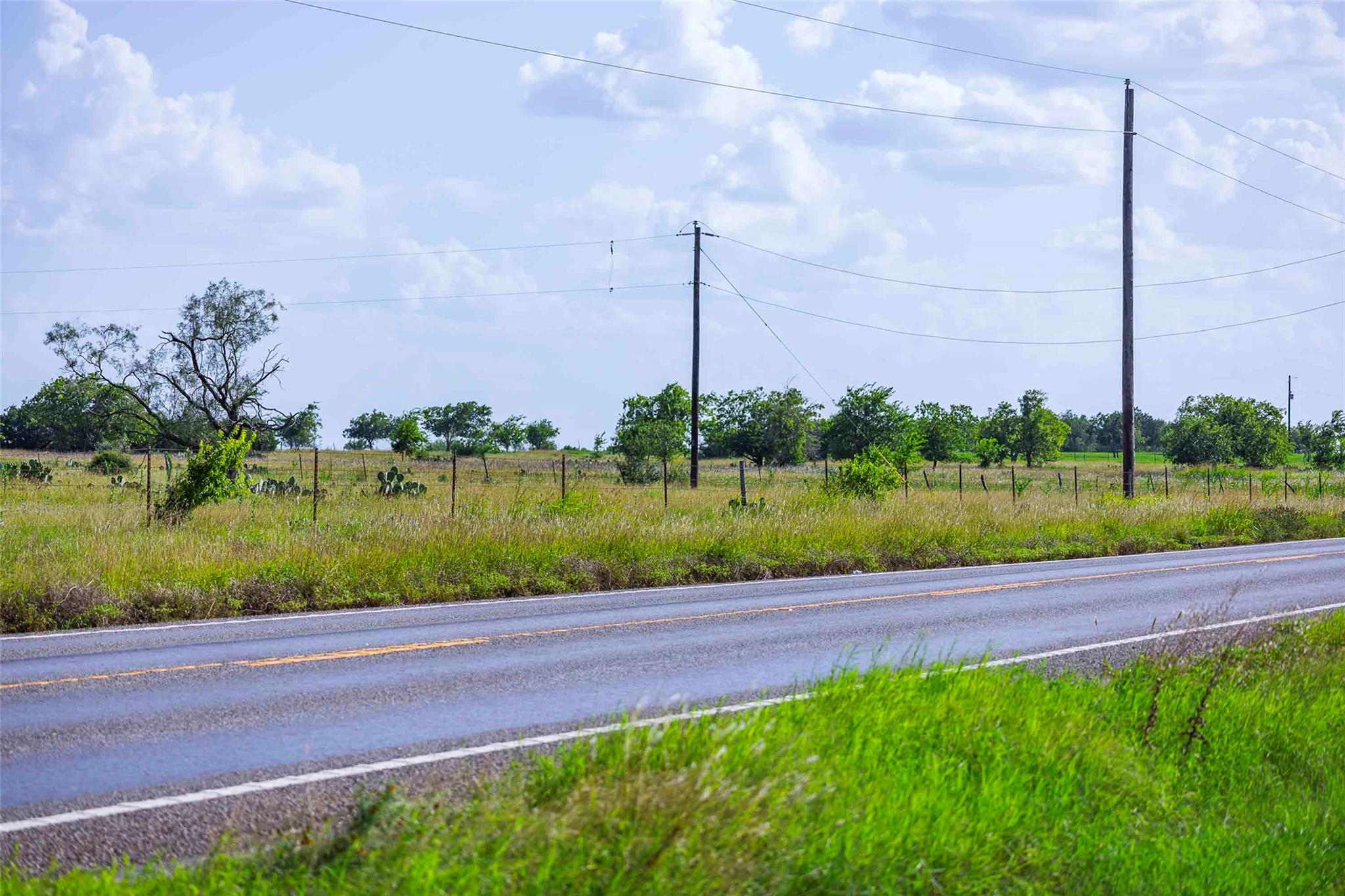 Tract 1 FM 243, Bertram, TX 78605