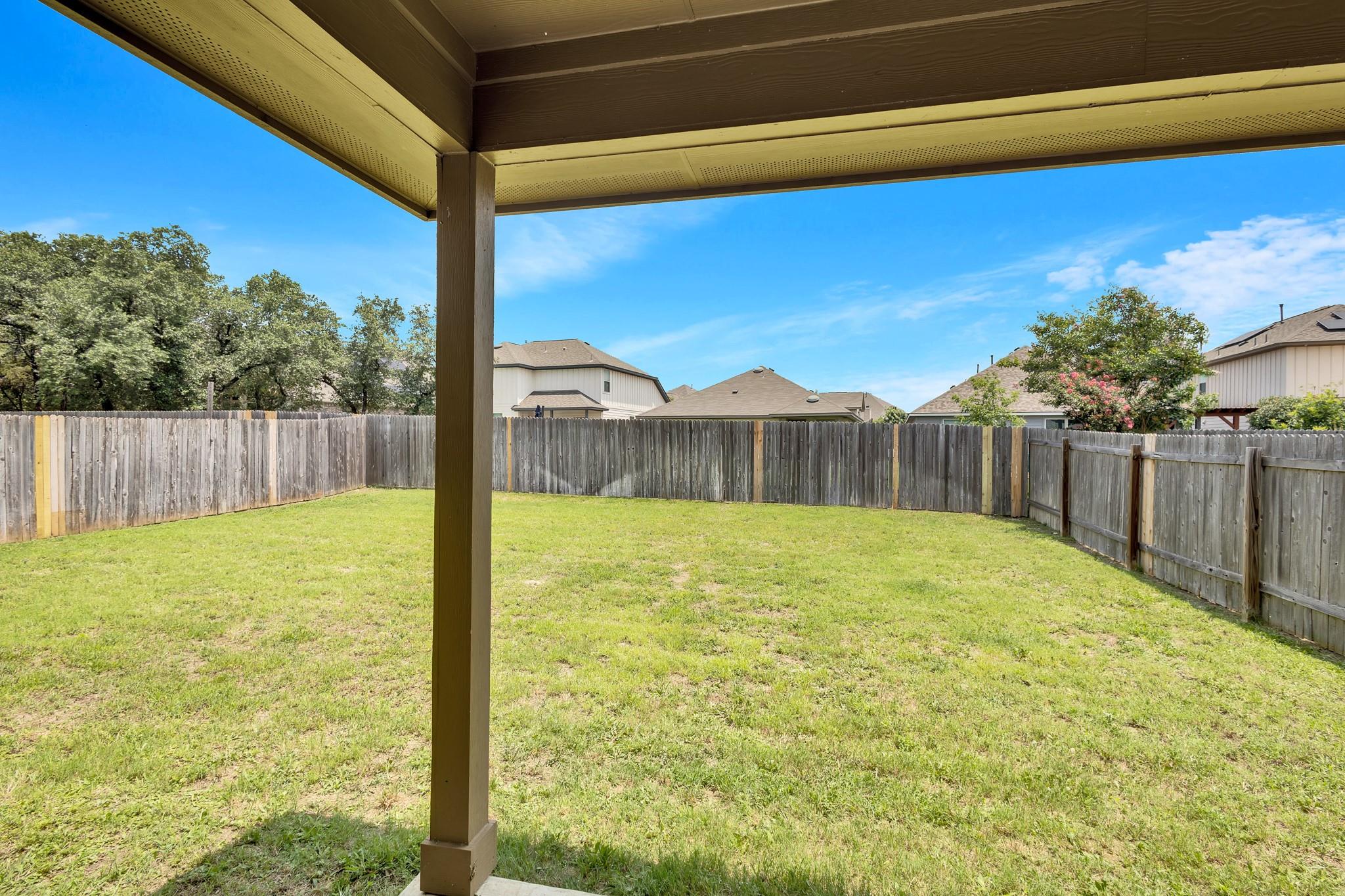 145 Pine Island Ln, Leander, TX 78641