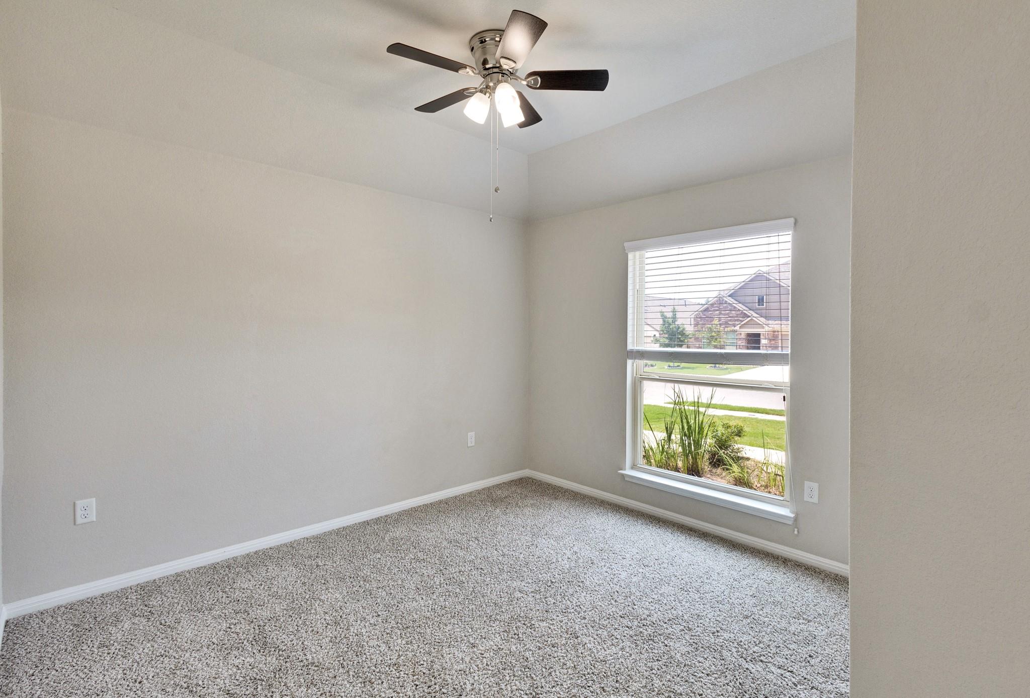 145 Pine Island Ln, Leander, TX 78641