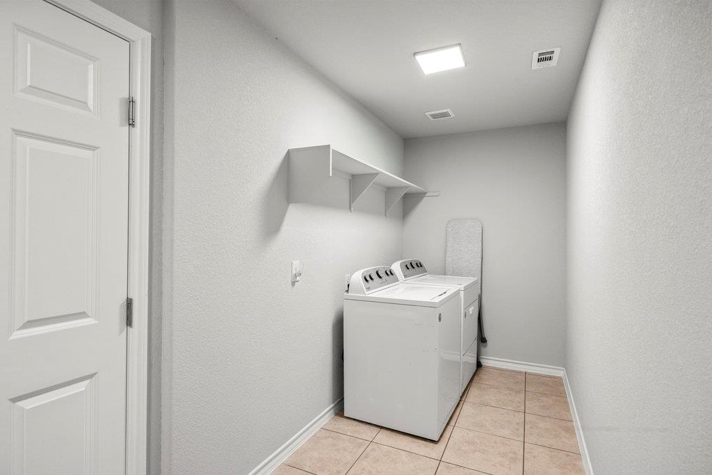 639 Blackbuck Ridge Dr, Lampasas, TX 76550