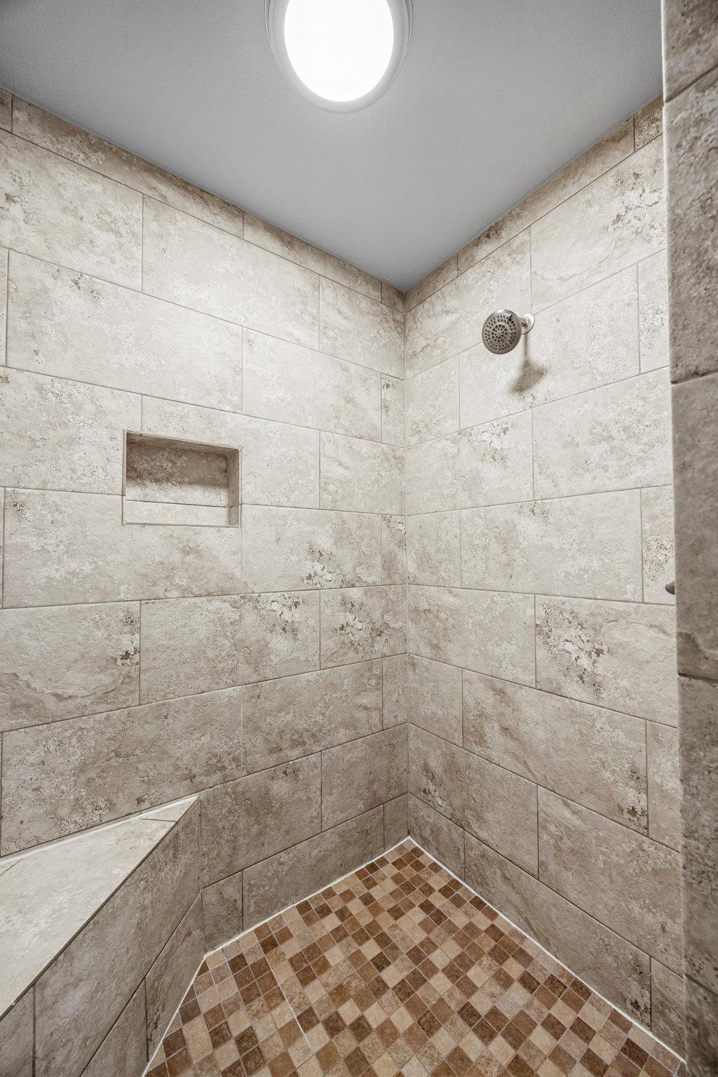 639 Blackbuck Ridge Dr, Lampasas, TX 76550