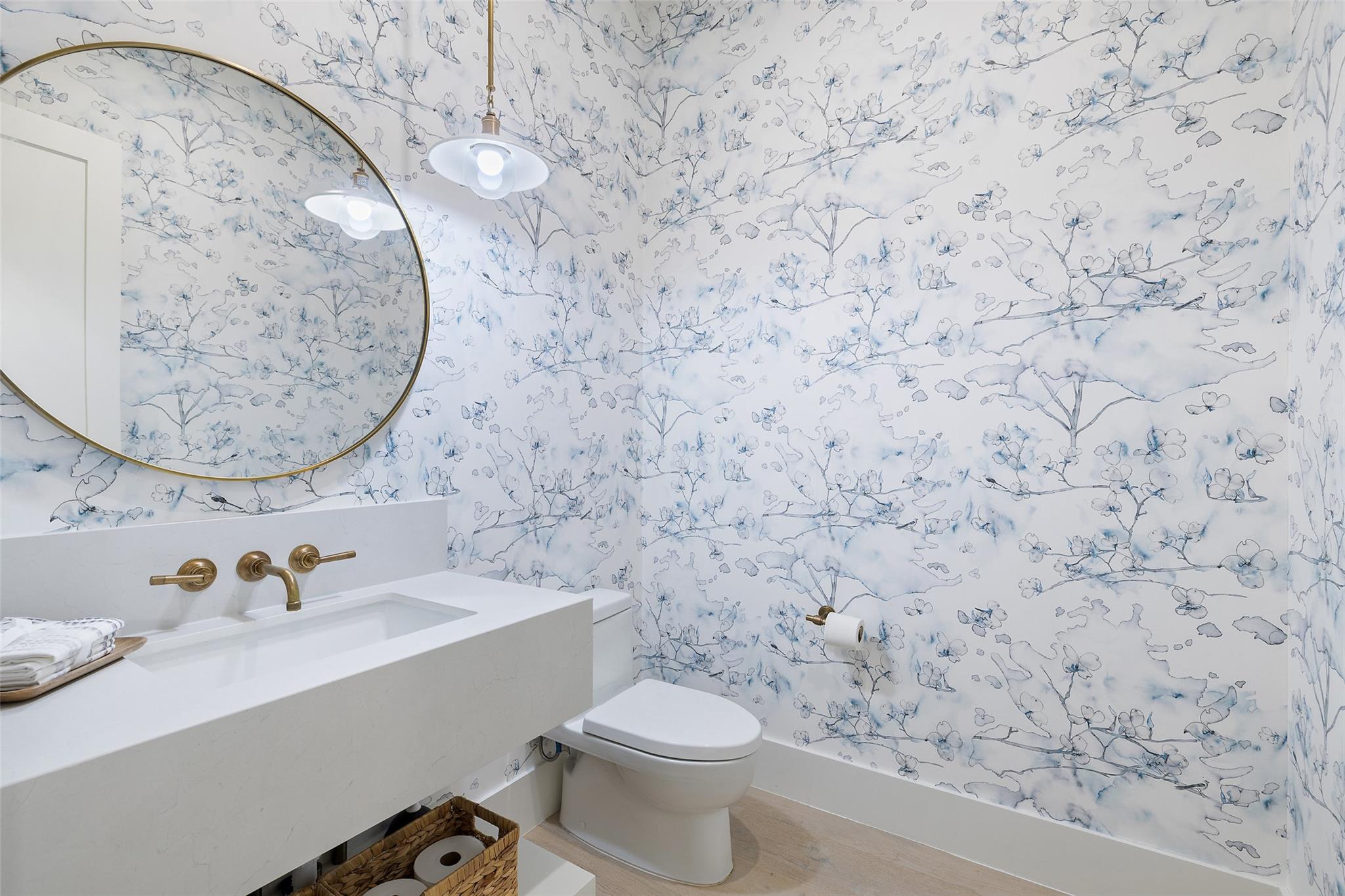 5805 Twin Peaks Trce, Austin, TX 78738