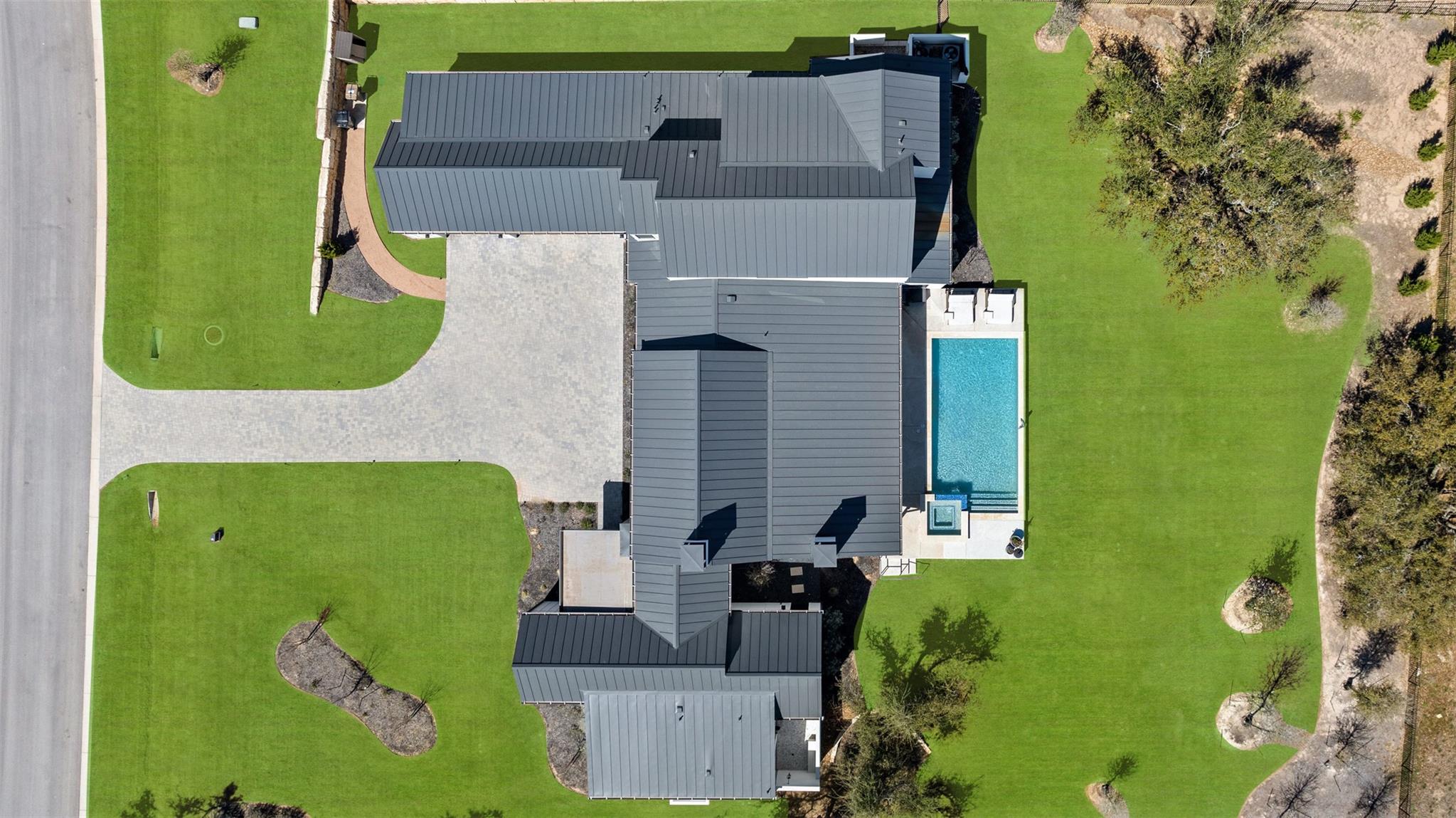 5805 Twin Peaks Trce, Austin, TX 78738