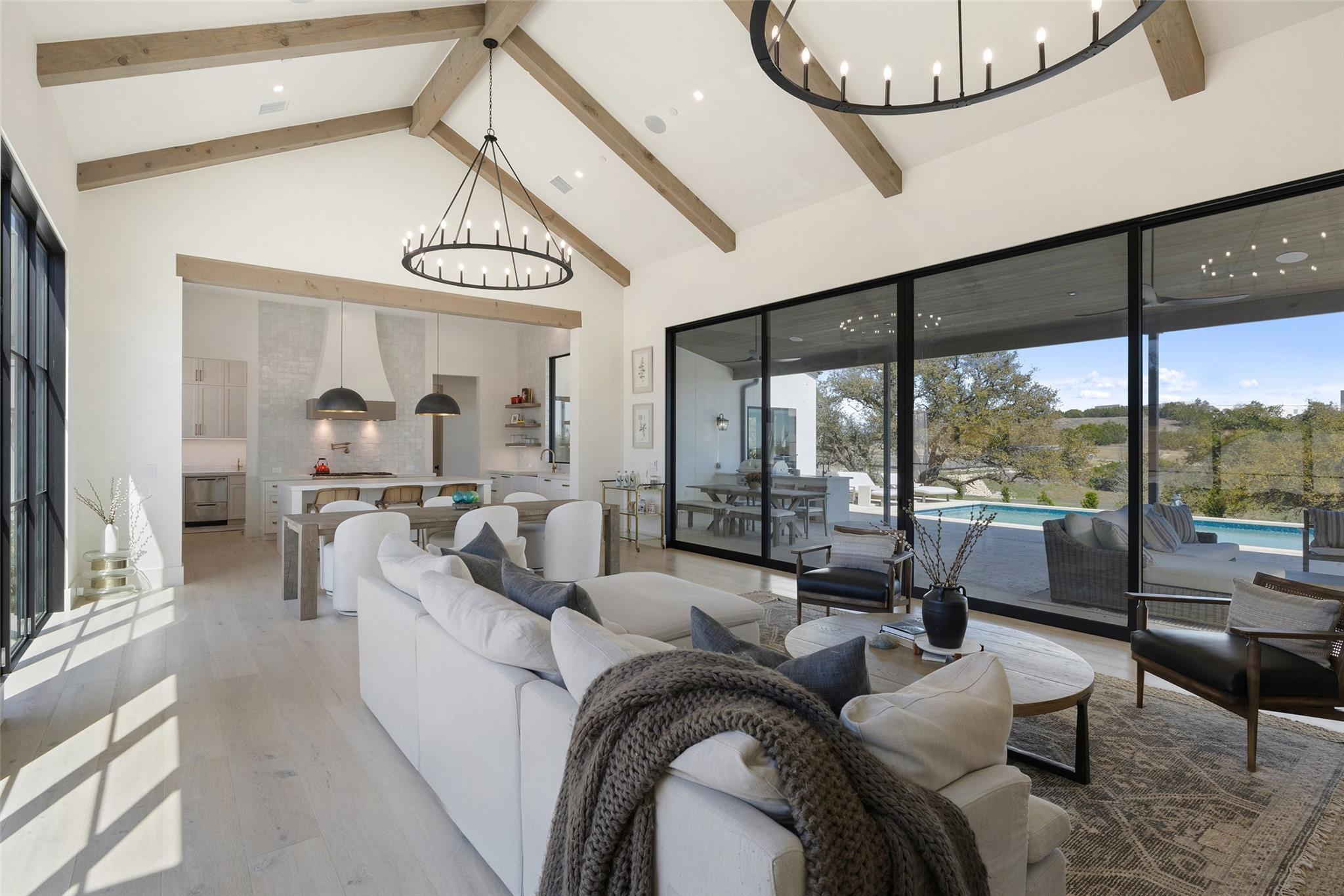 5805 Twin Peaks Trce, Austin, TX 78738