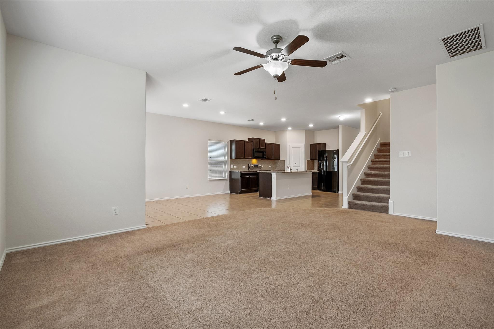 433 Druse Ln, Jarrell, TX 76537