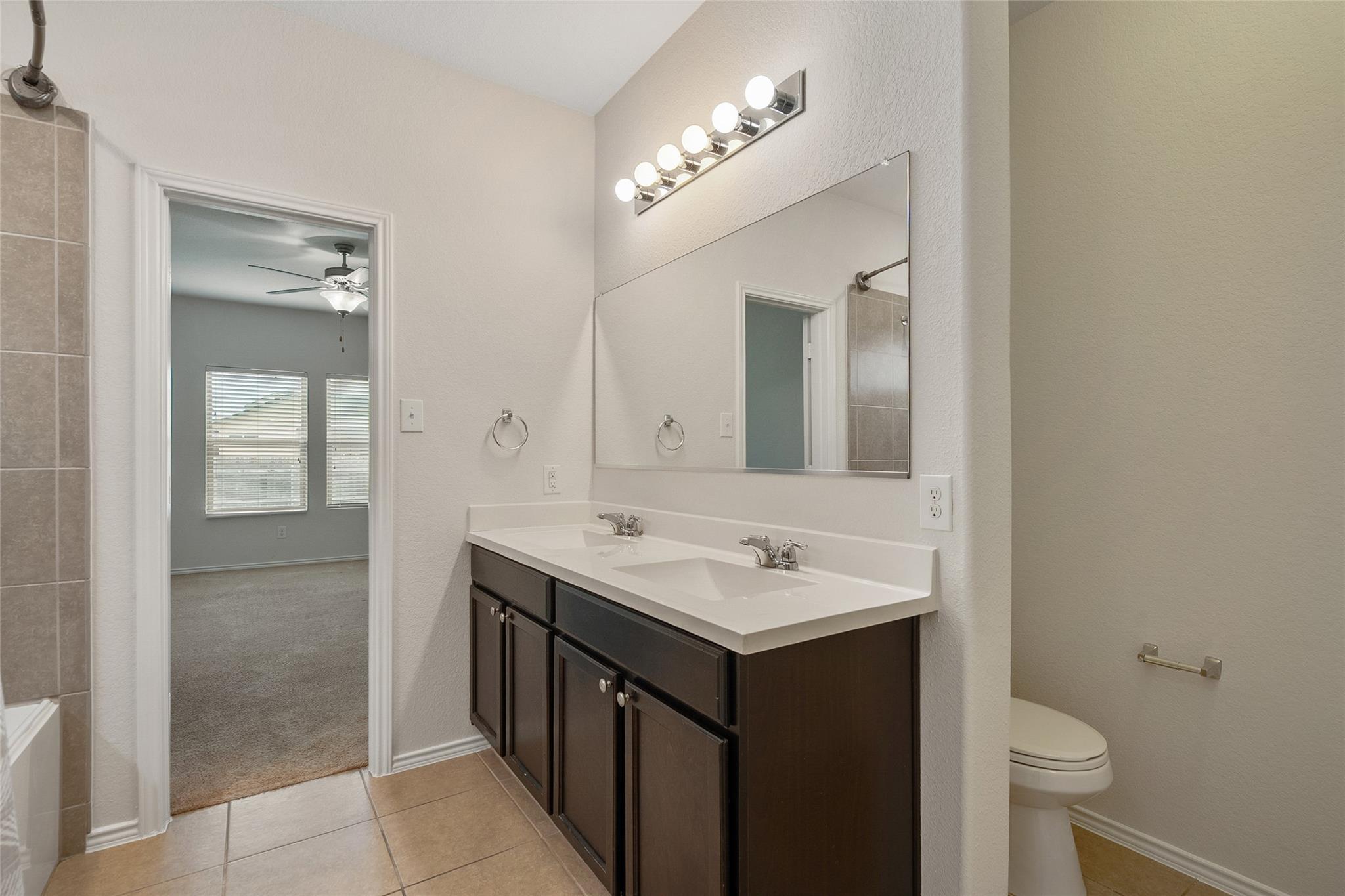 433 Druse Ln, Jarrell, TX 76537