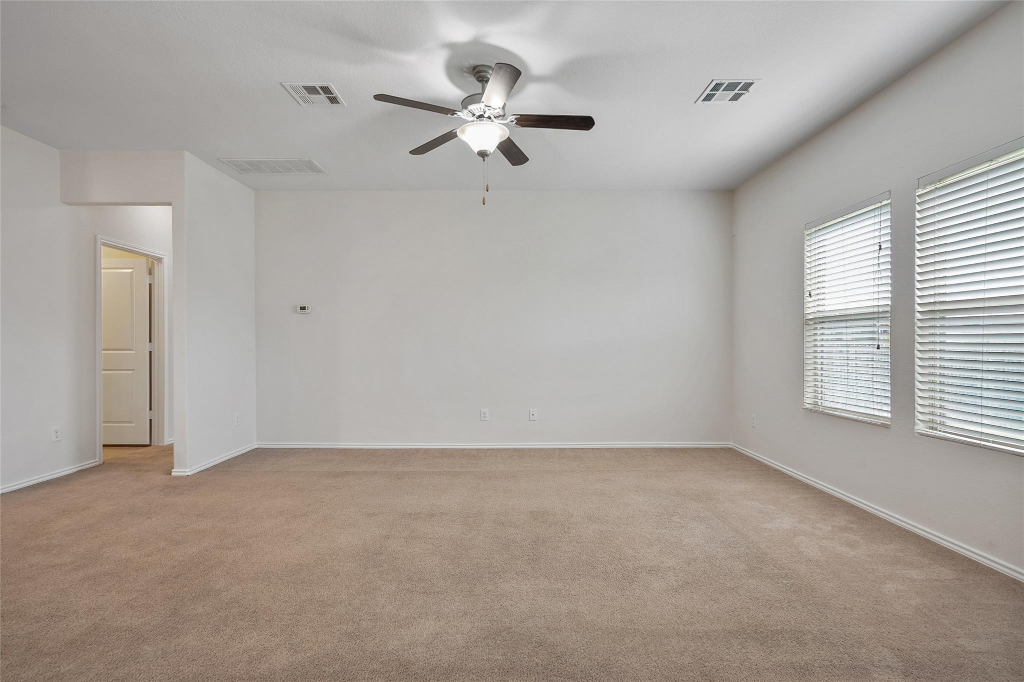 433 Druse Ln, Jarrell, TX 76537