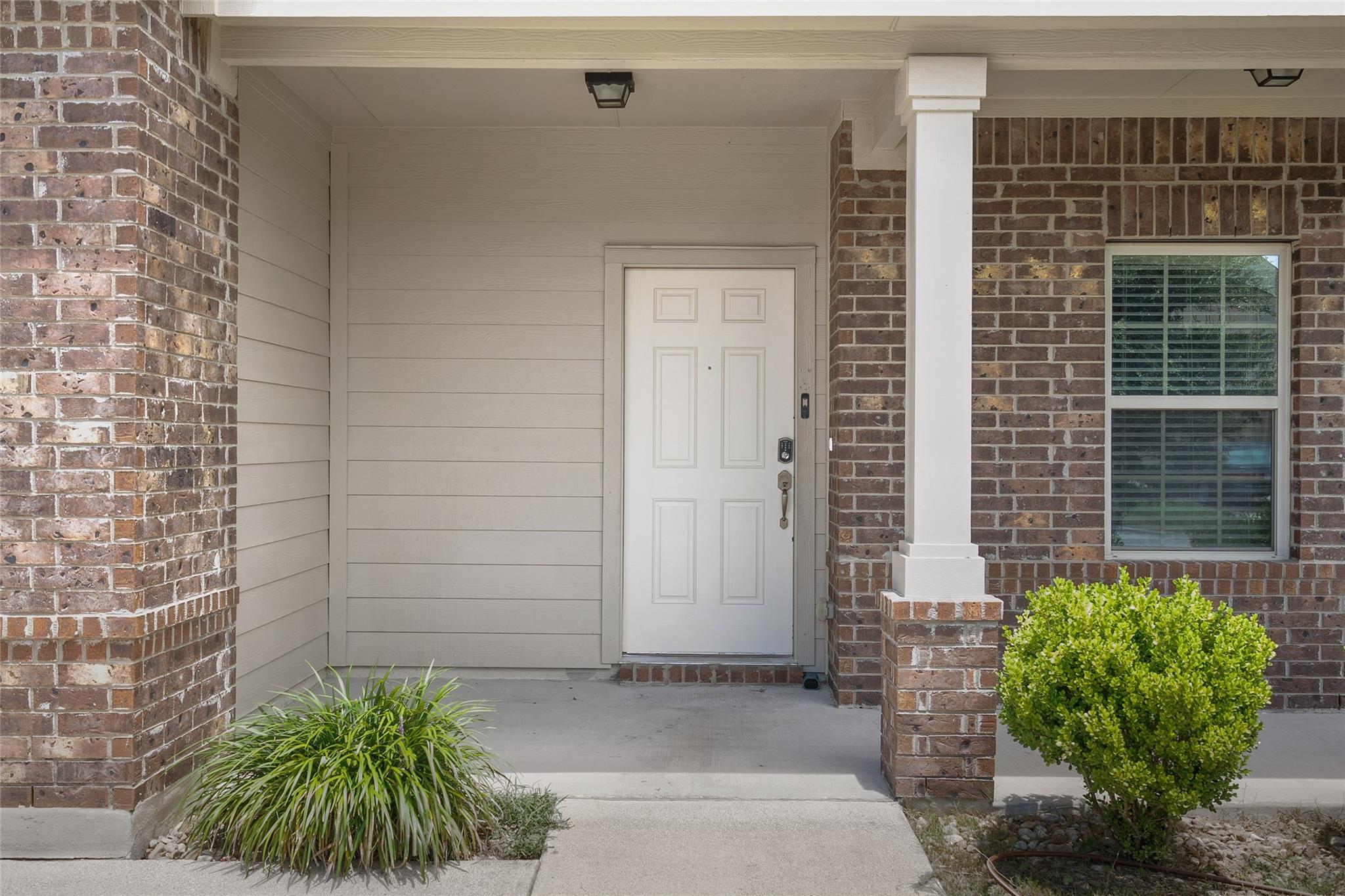 433 Druse Ln, Jarrell, TX 76537