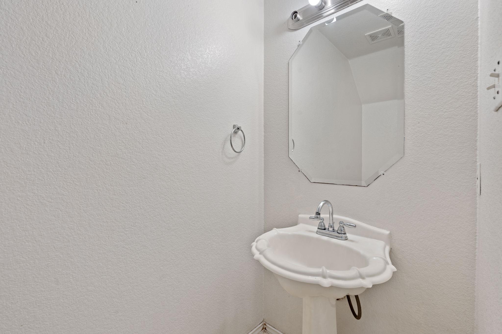 14301 Sandifer St, Austin, TX 78725