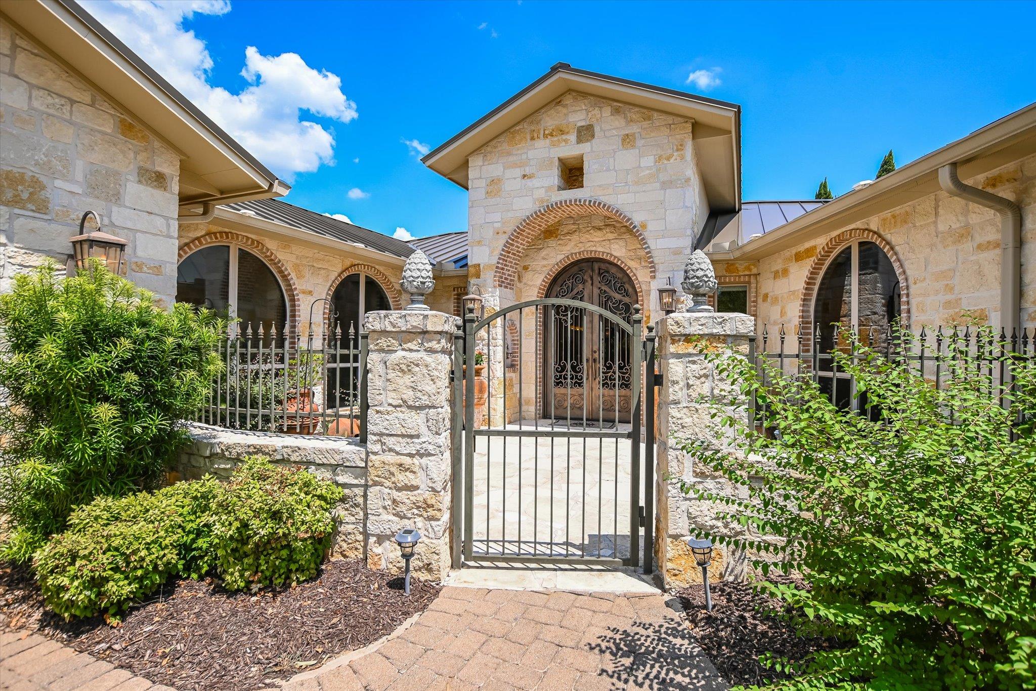 1608 Golden Nugget, Horseshoe Bay, TX 78657