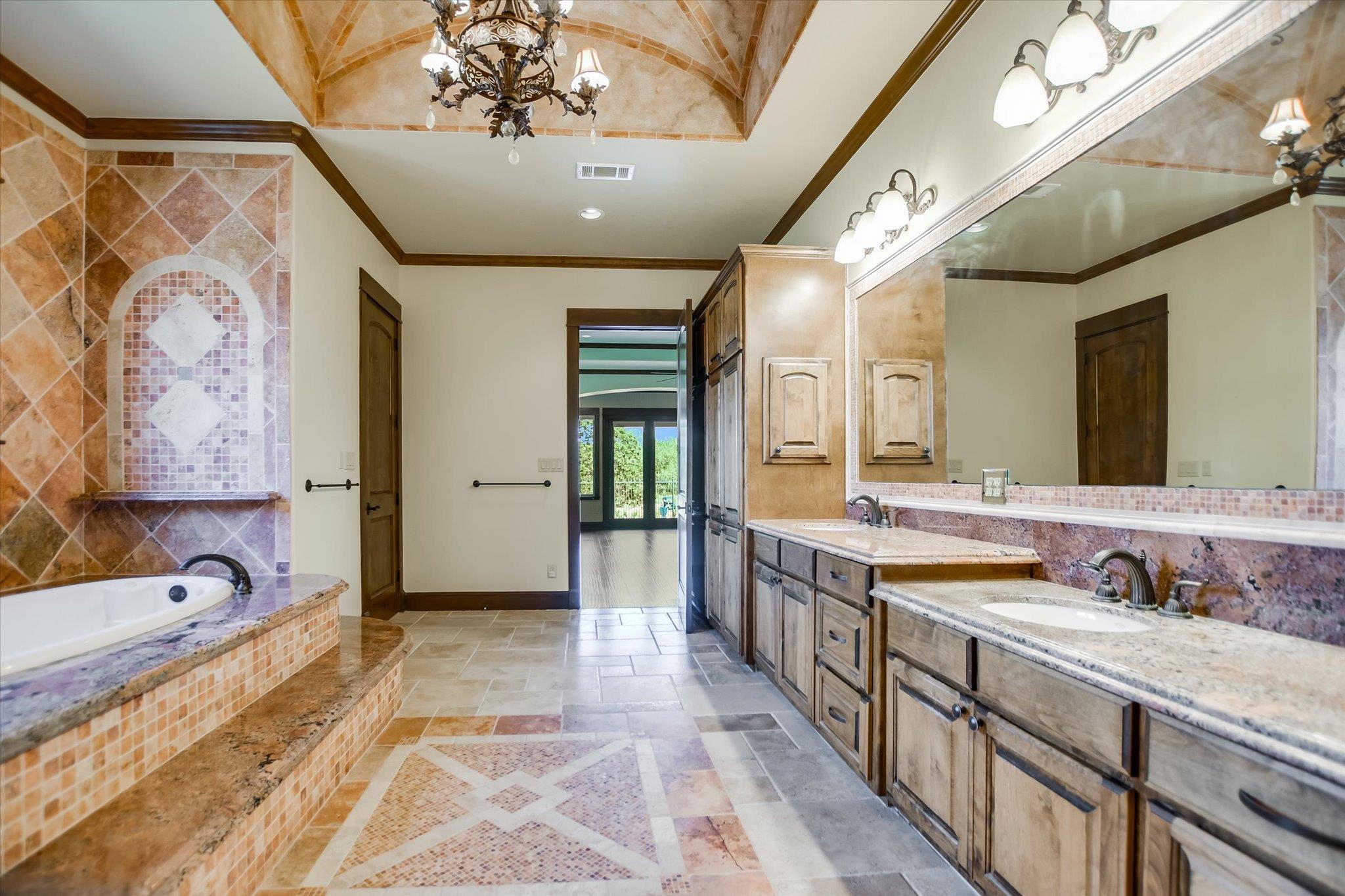 1608 Golden Nugget, Horseshoe Bay, TX 78657