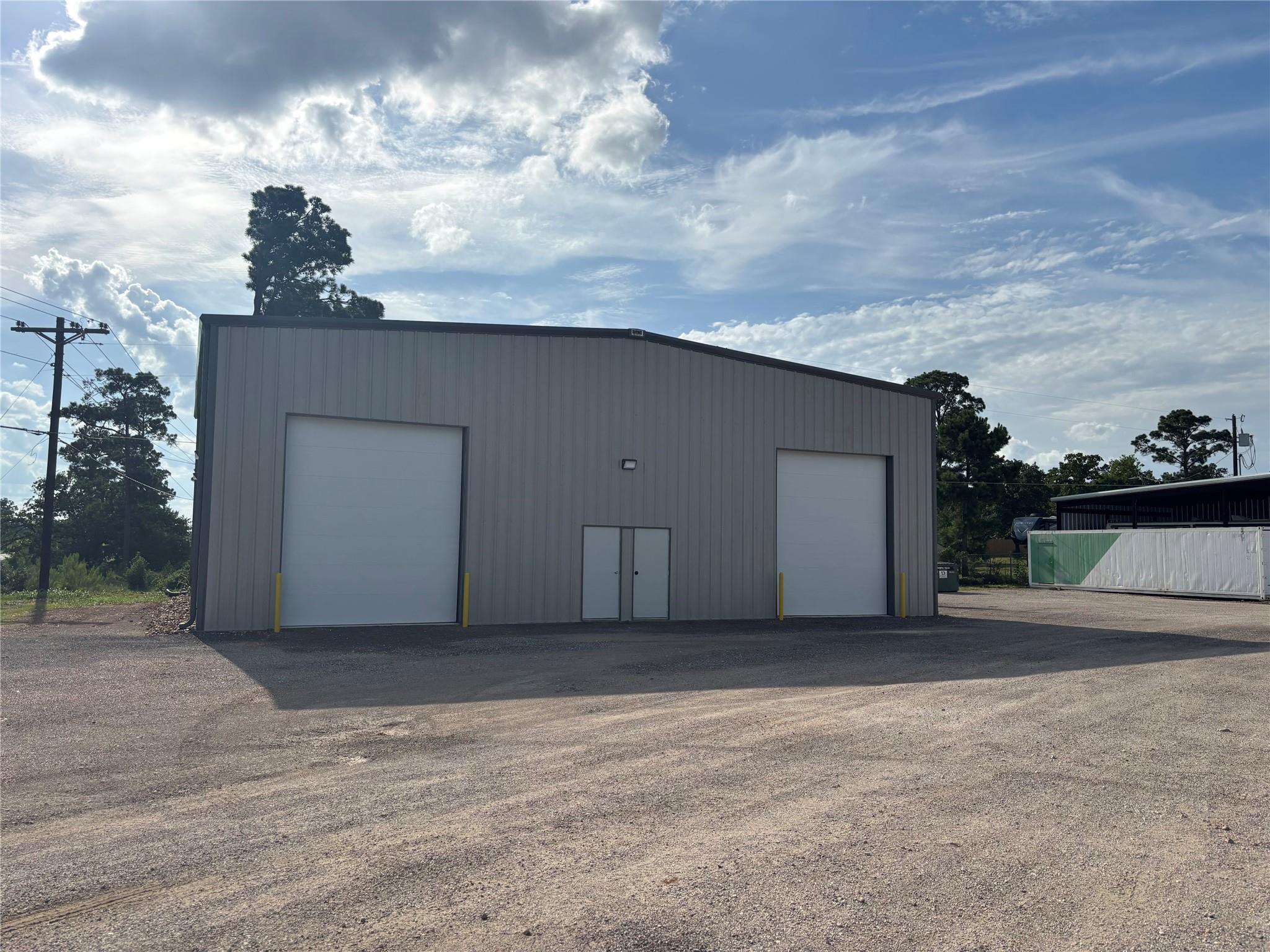 932 Highway 71 E, Bastrop, TX 78602