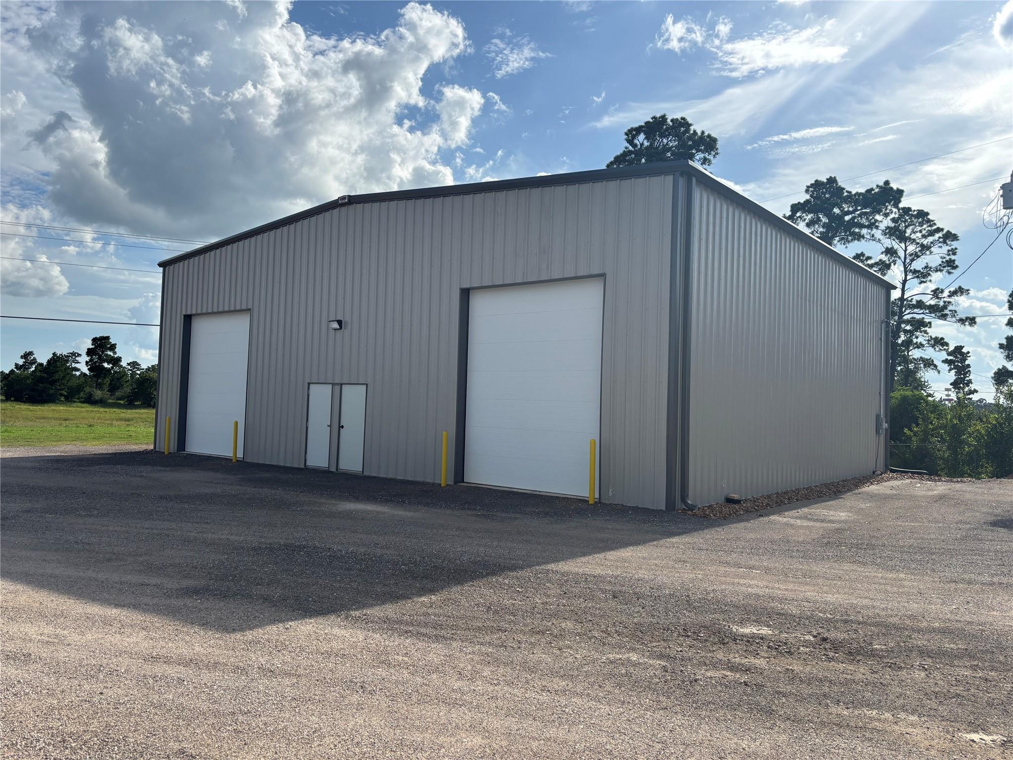 932 Highway 71 E, Bastrop, TX 78602