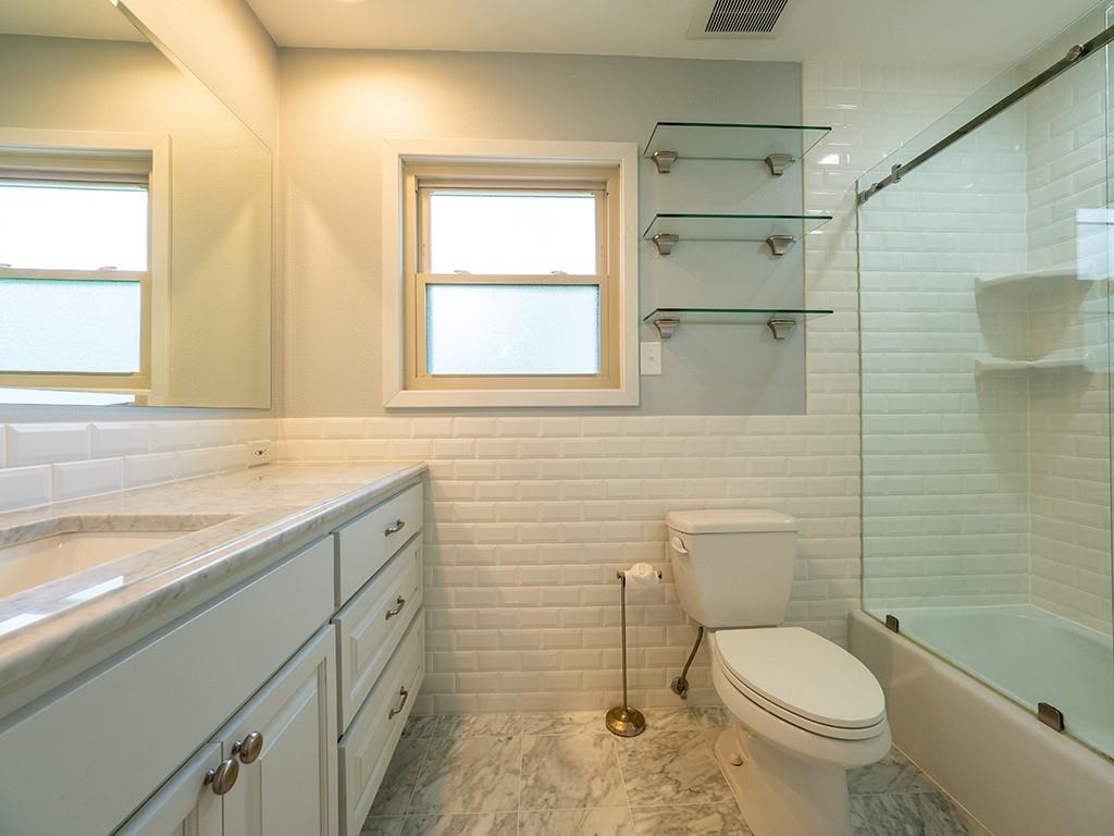 11905 Mustang Chase, Austin, TX 78727