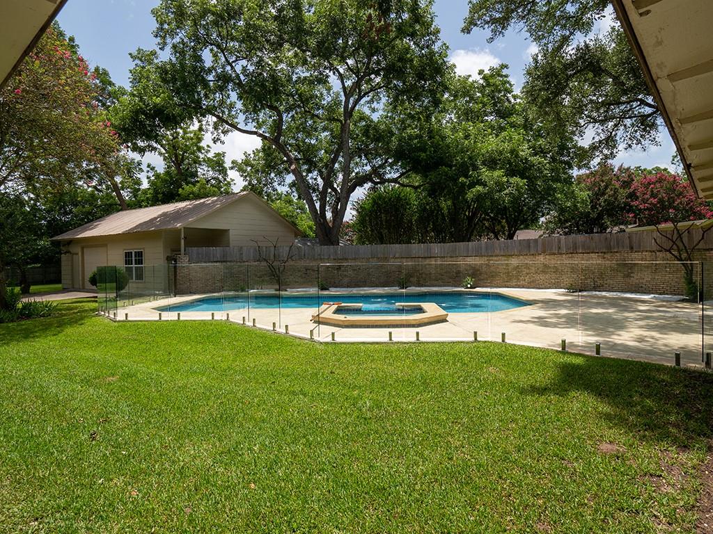 11905 Mustang Chase, Austin, TX 78727