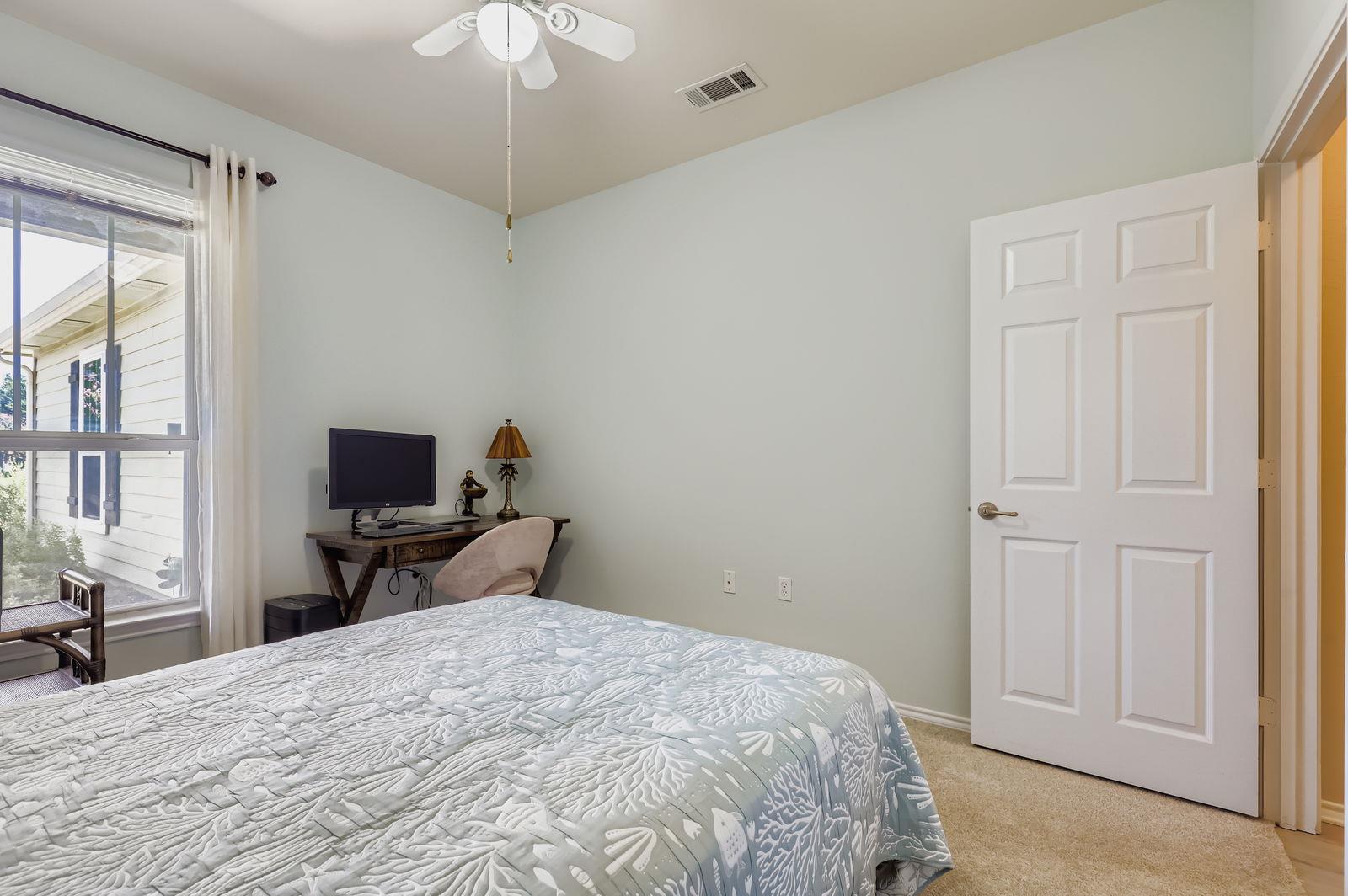117 Essex Ln, Georgetown, TX 78633