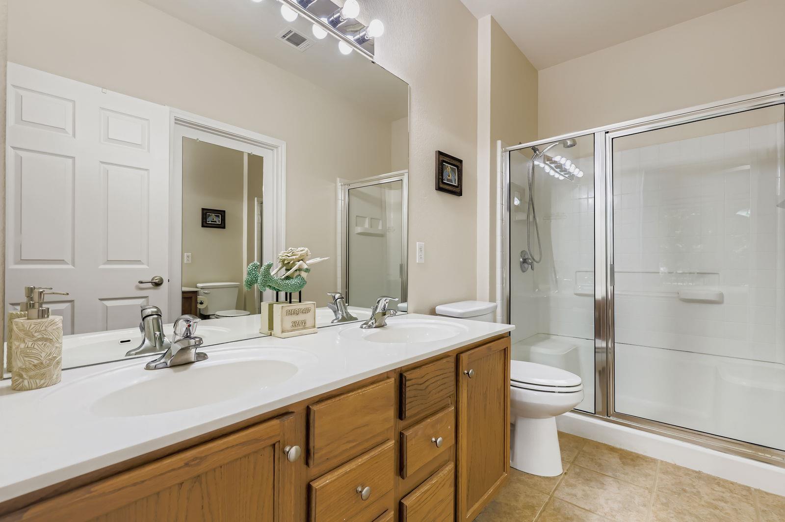 117 Essex Ln, Georgetown, TX 78633