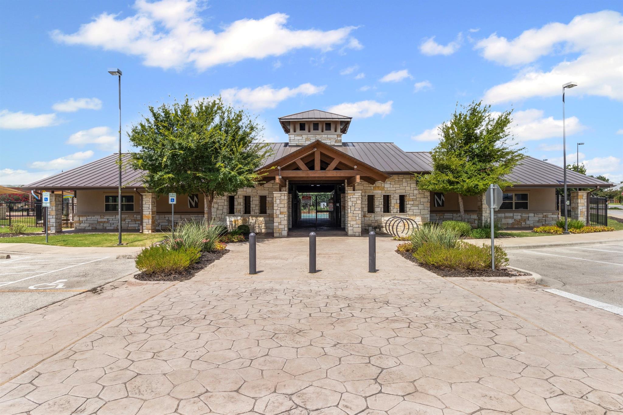 1637 Bovina Dr, Leander, TX 78641