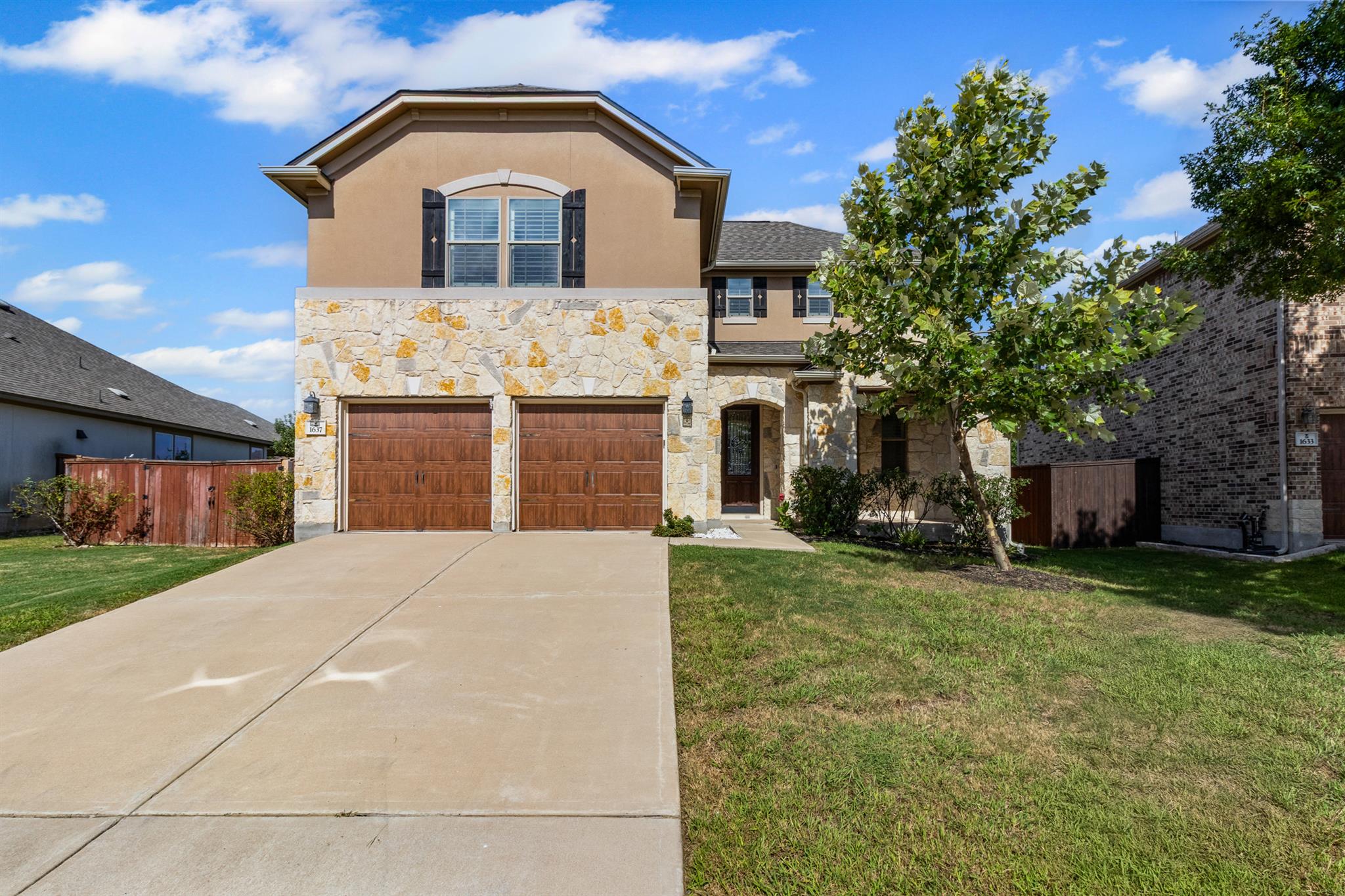 1637 Bovina Dr, Leander, TX 78641