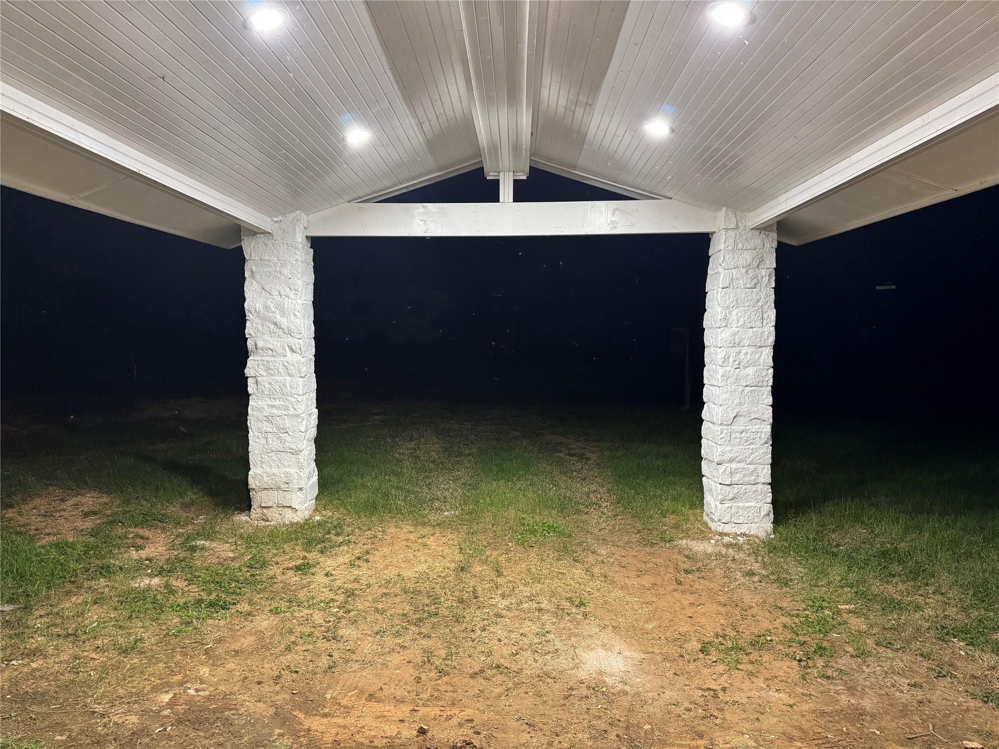 210 Highcrest Dr, Granite Shoals, TX 78654