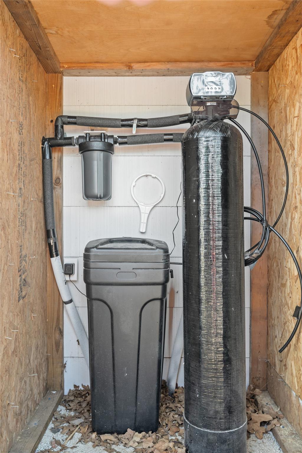 210 Highcrest Dr, Granite Shoals, TX 78654