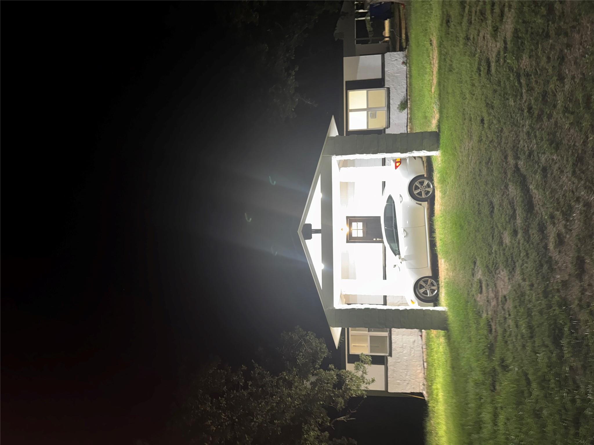 210 Highcrest Dr, Granite Shoals, TX 78654