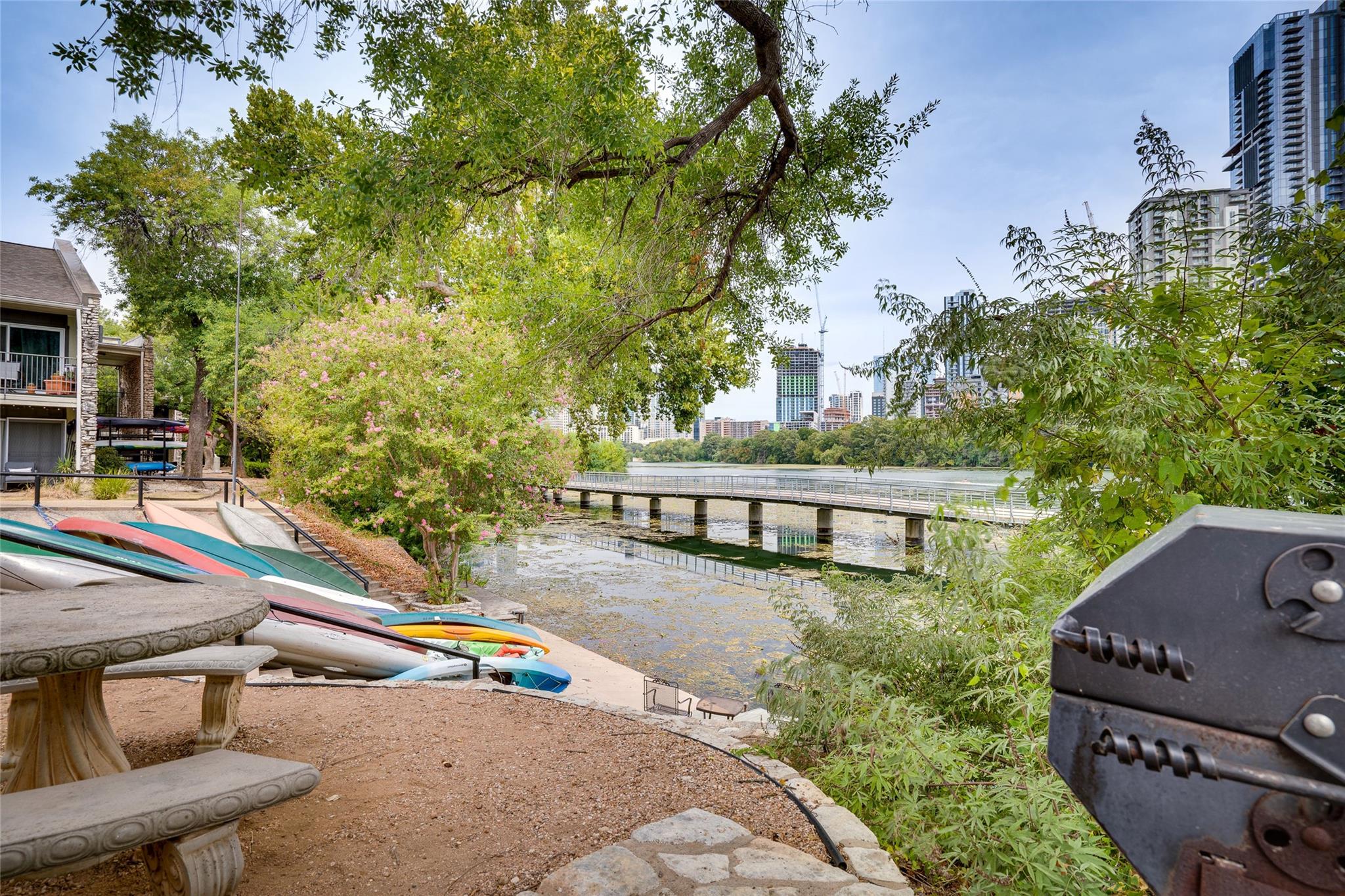 500 E Riverside Dr # 155, Austin, TX 78704