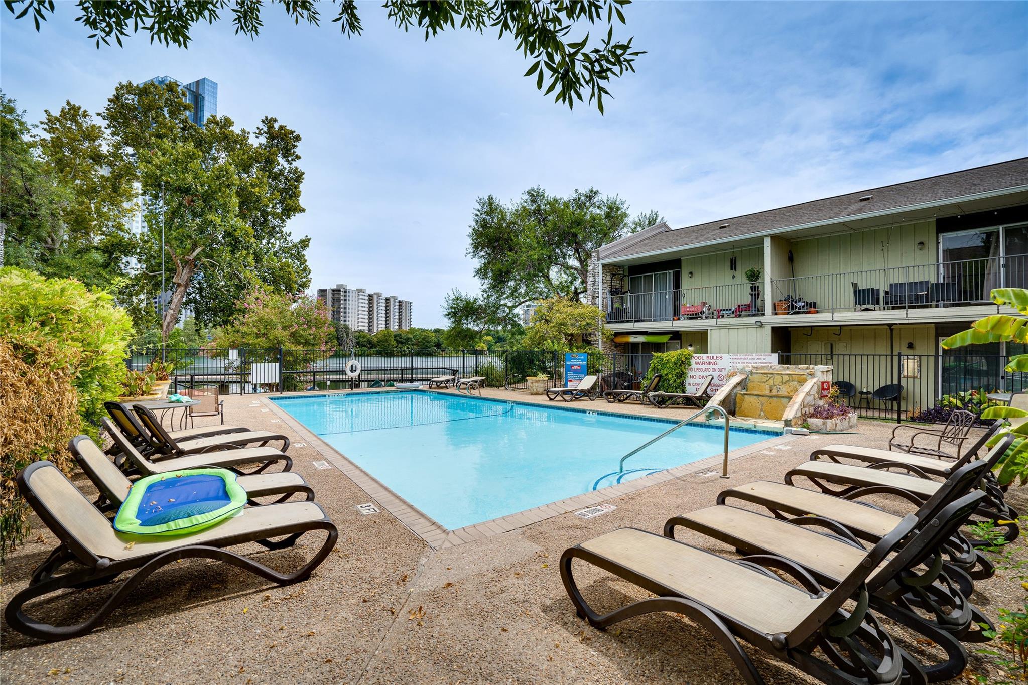 500 E Riverside Dr # 155, Austin, TX 78704
