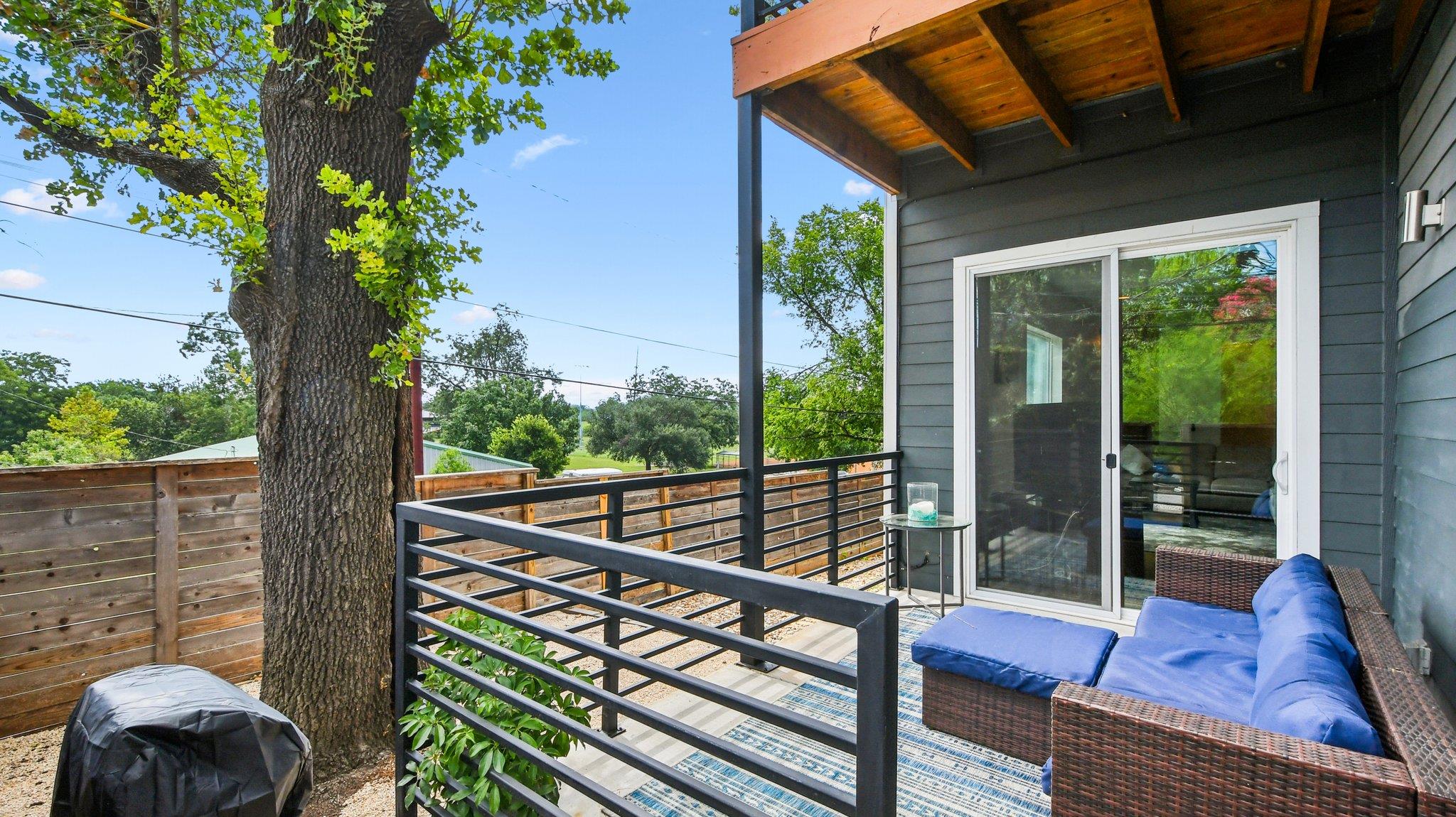 2211 New York Ave # A, Austin, TX 78702