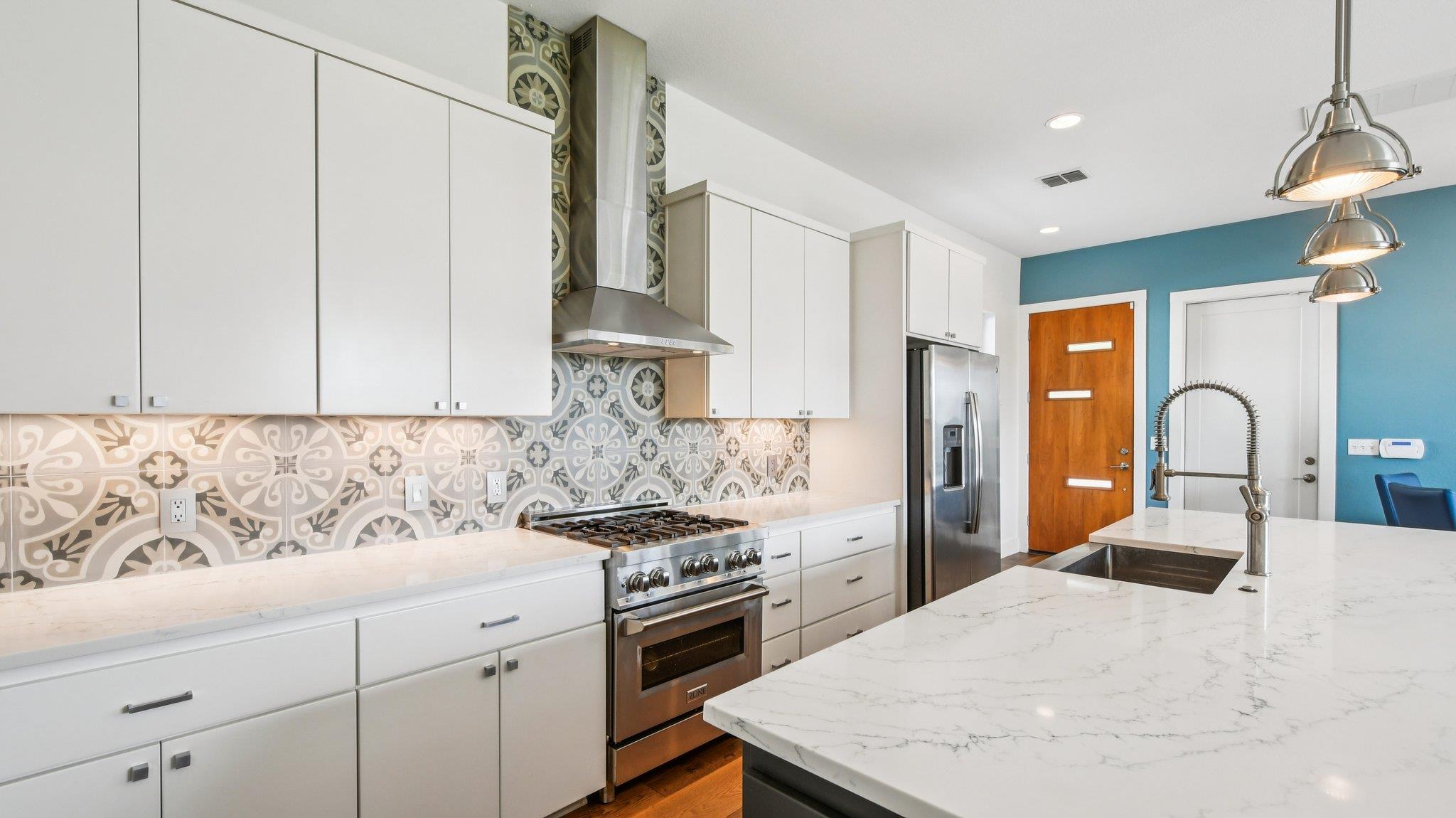 2211 New York Ave # A, Austin, TX 78702