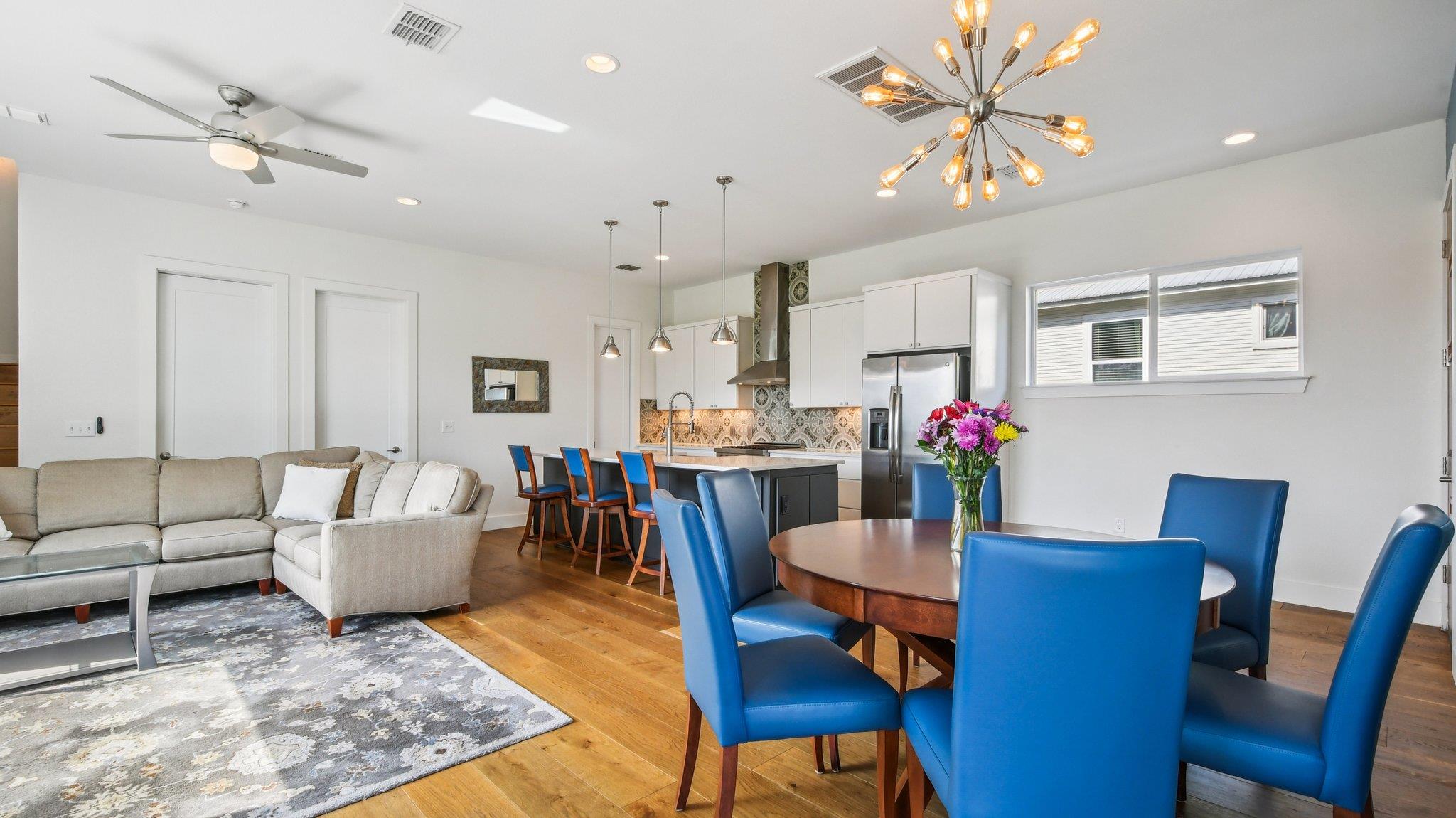 2211 New York Ave # A, Austin, TX 78702