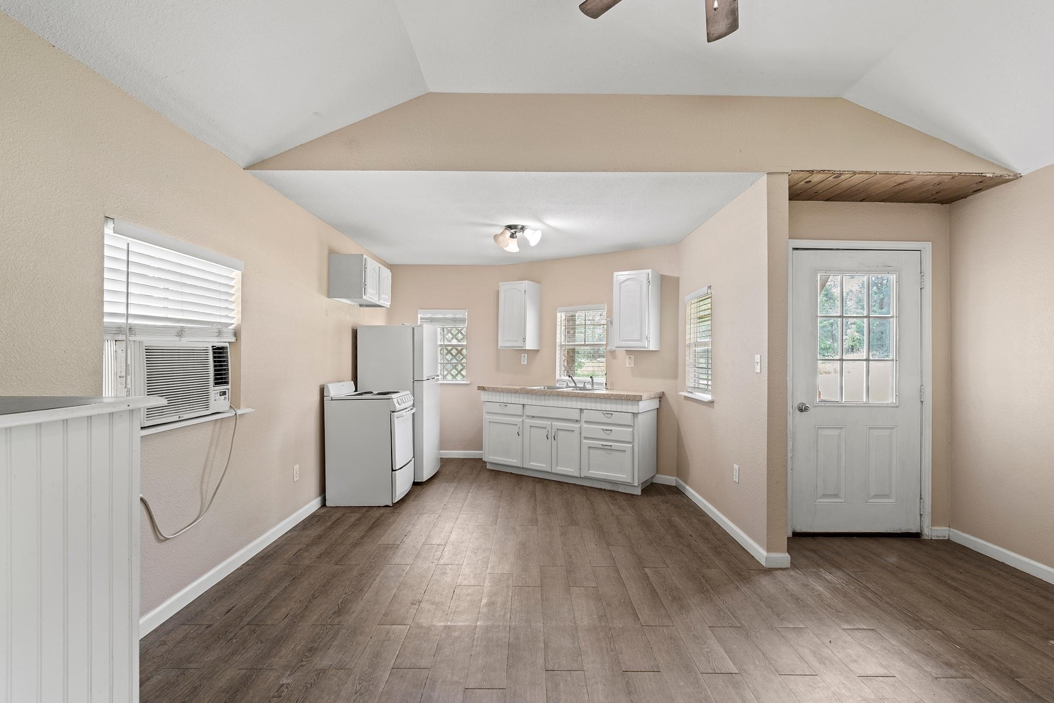 4500 County Road 448, Thorndale, TX 76577
