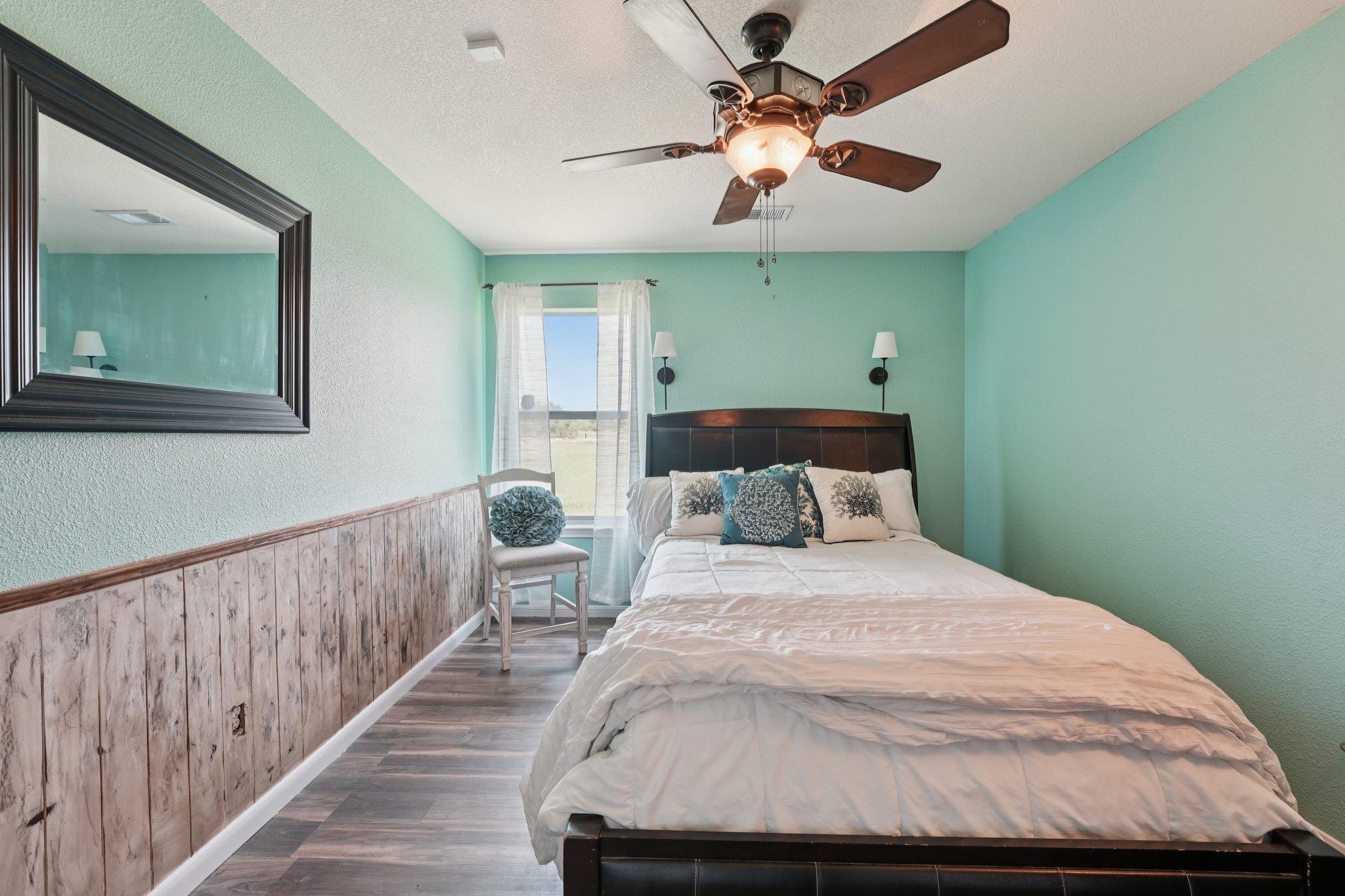 401 Southern Dr, Buda, TX 78610
