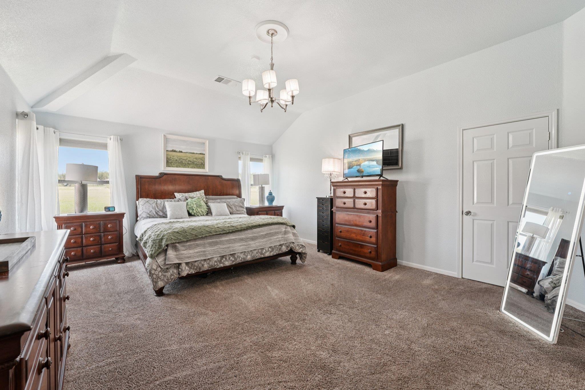 401 Southern Dr, Buda, TX 78610