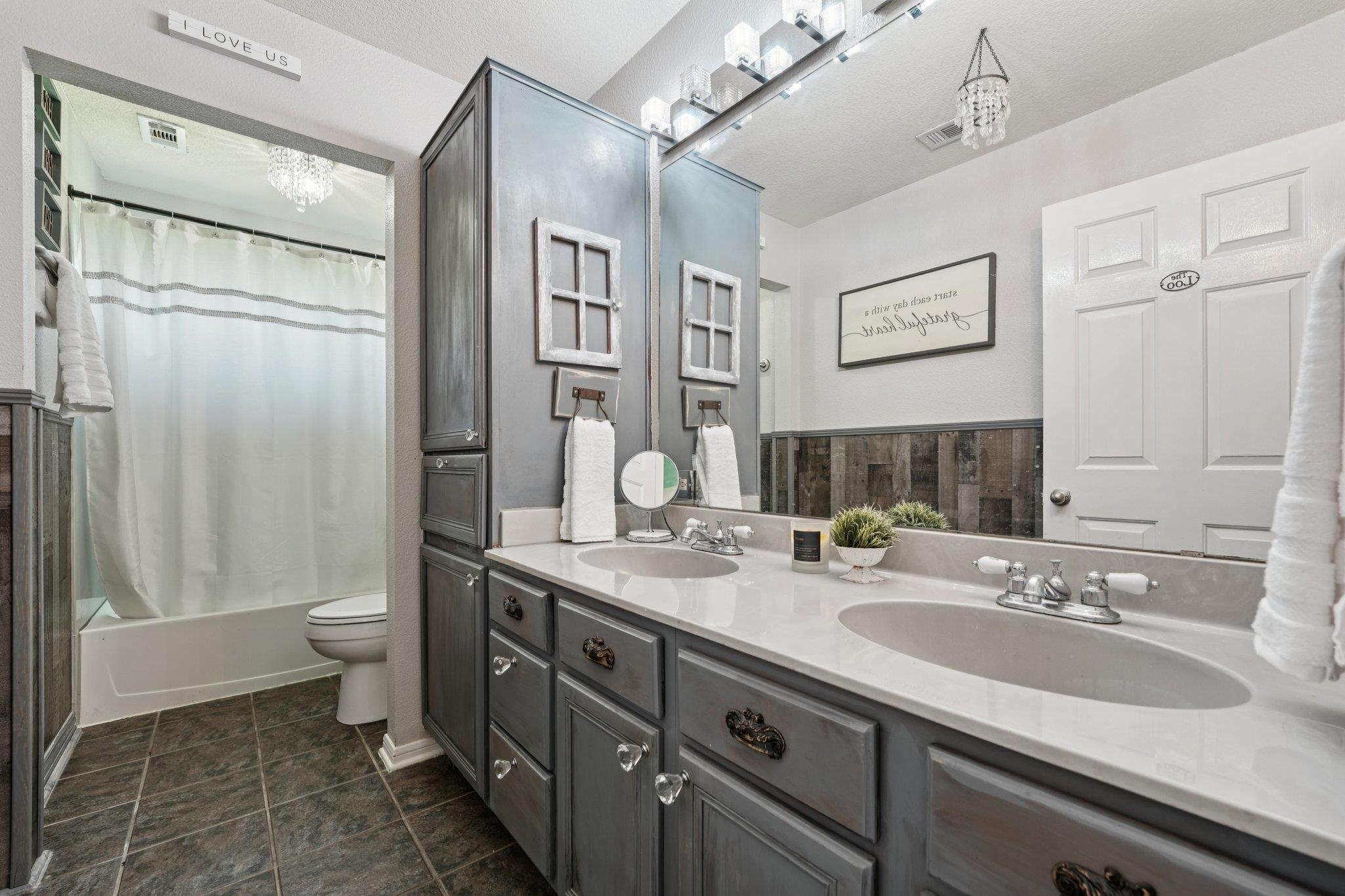 401 Southern Dr, Buda, TX 78610